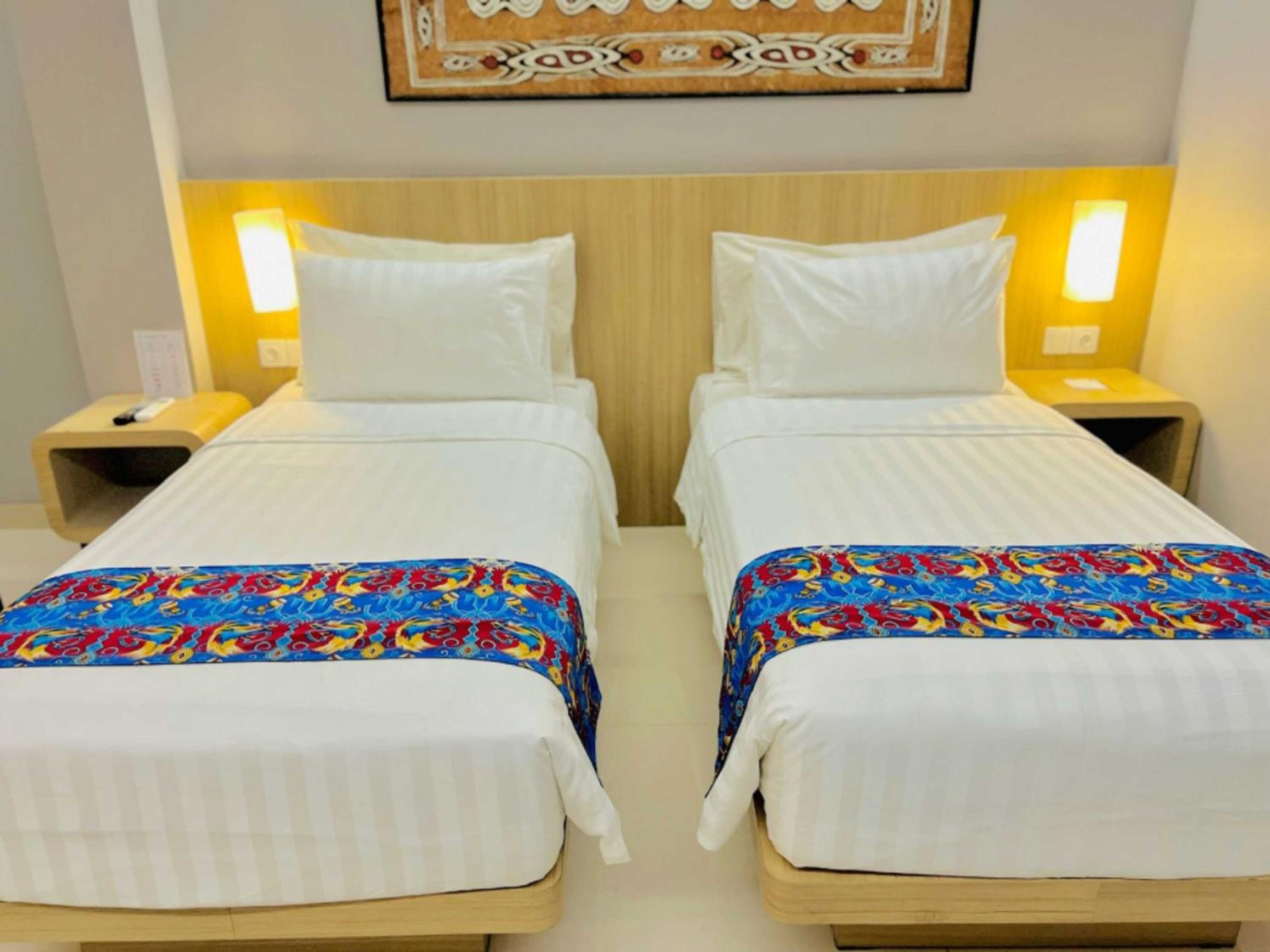 Executive Twin Room - Non-Smoking - Photo 2