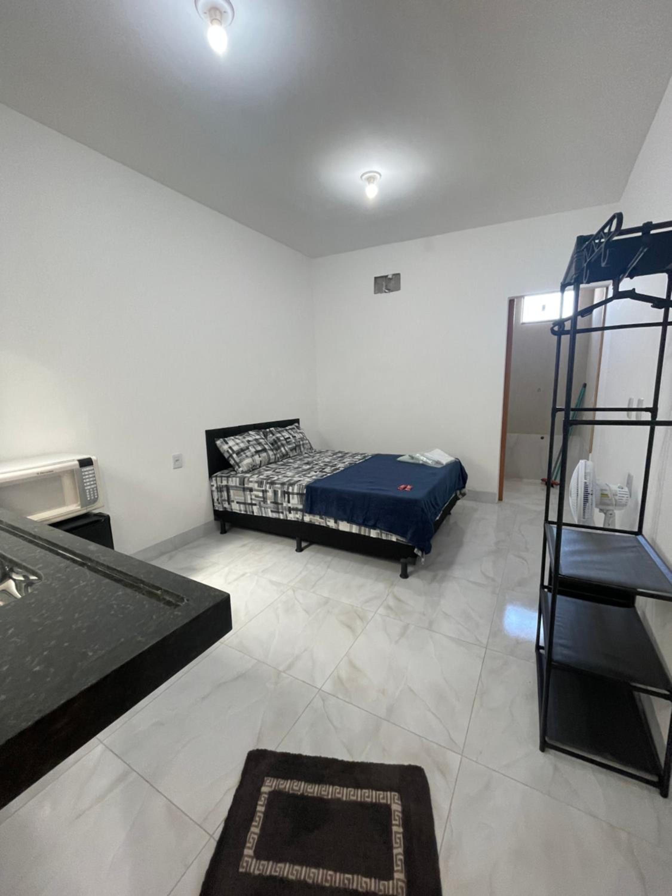 One-Bedroom Apartment photo 3