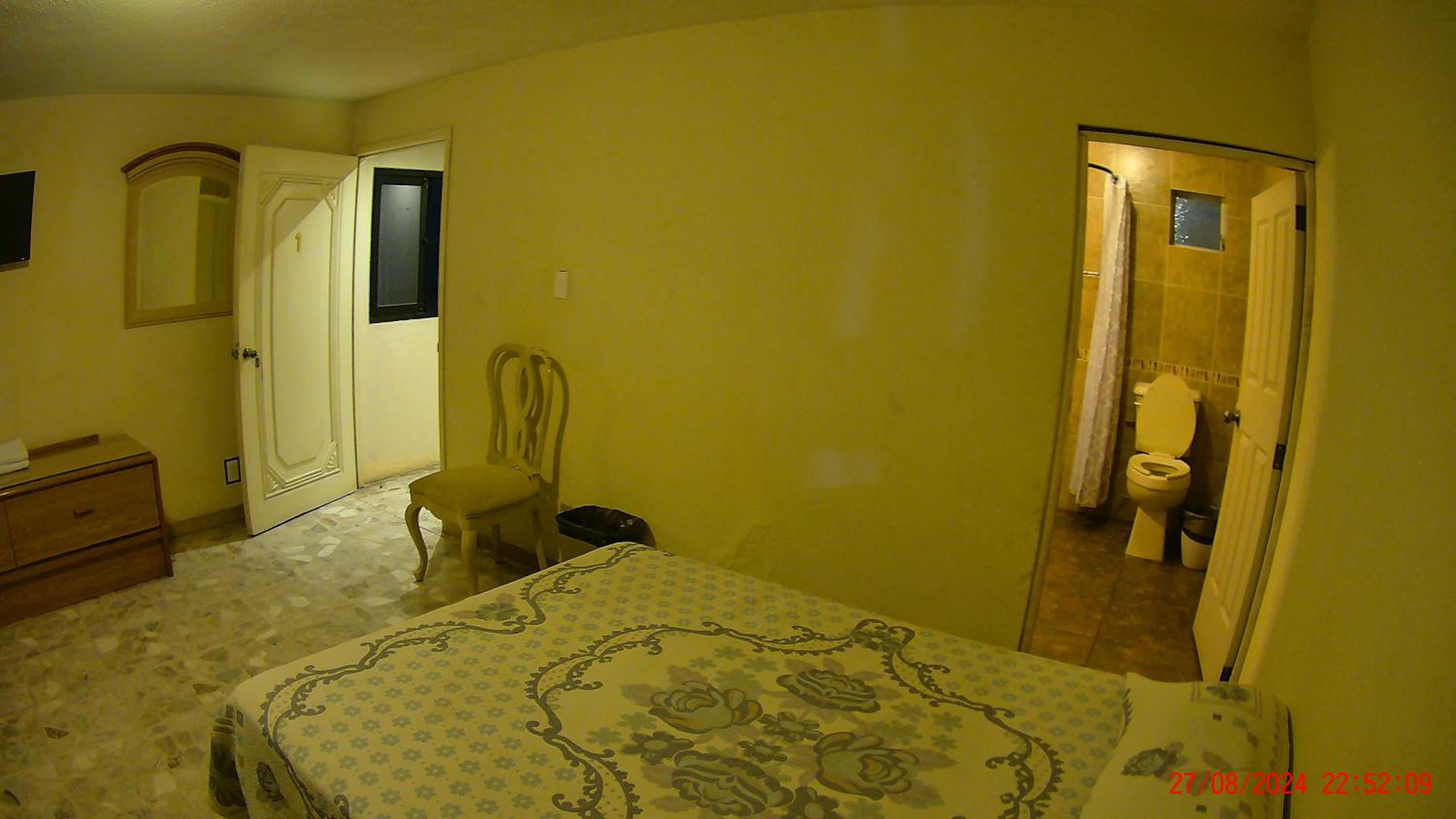 Standard Twin Room photo 1