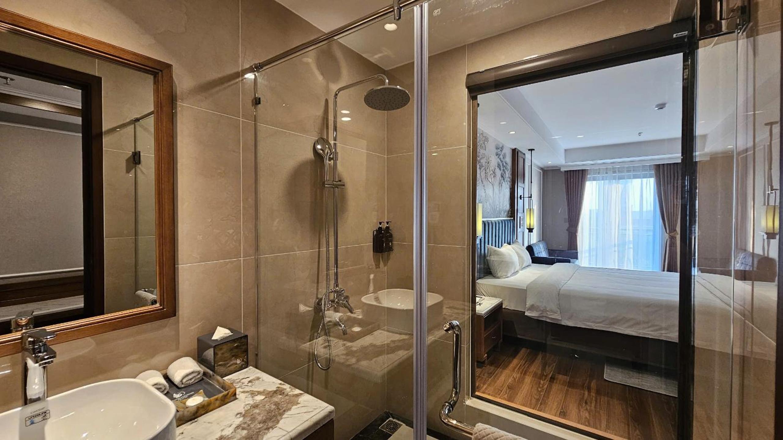 Deluxe Double Room - Photo 3