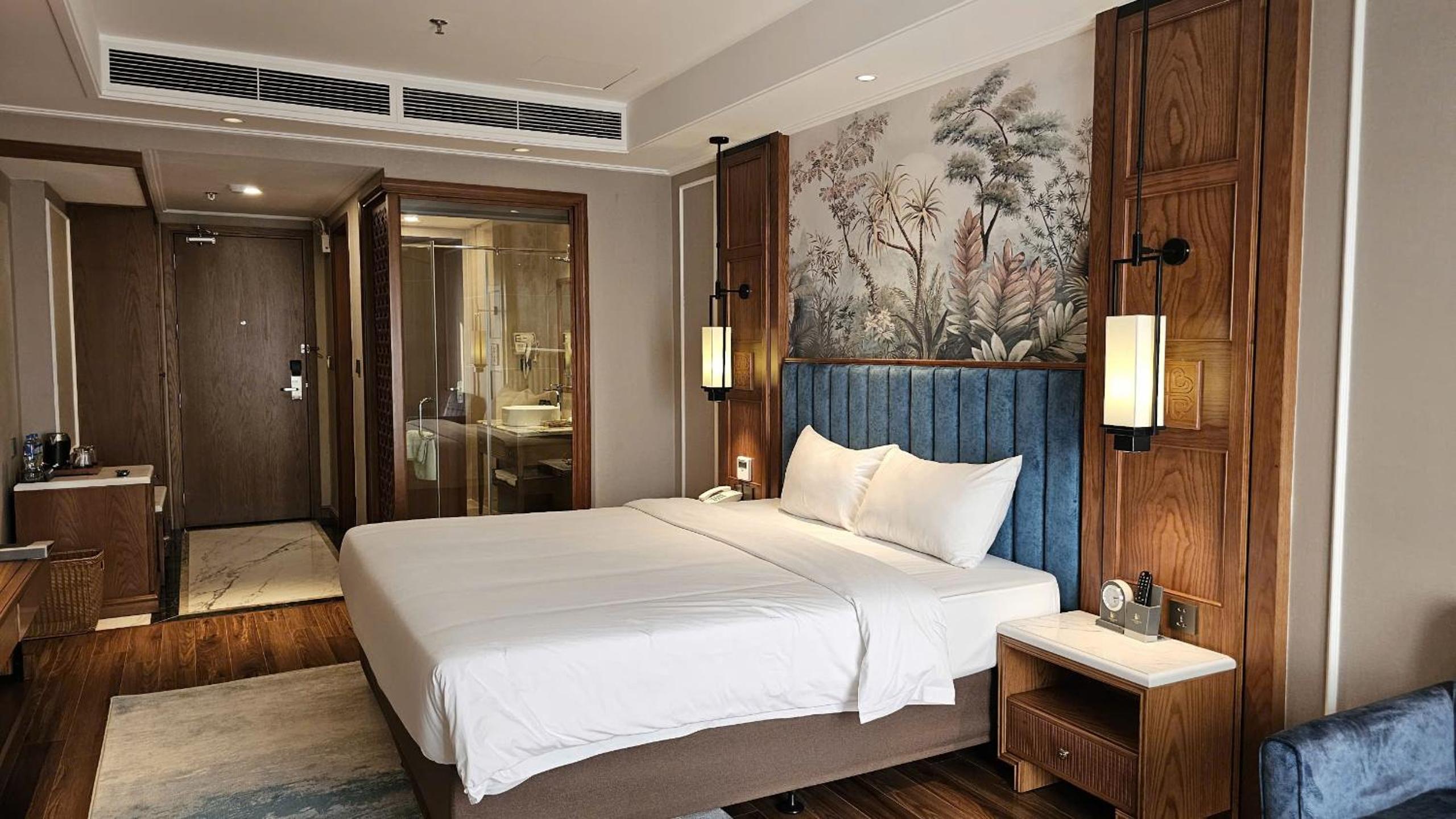 Deluxe Double Room - Photo 1