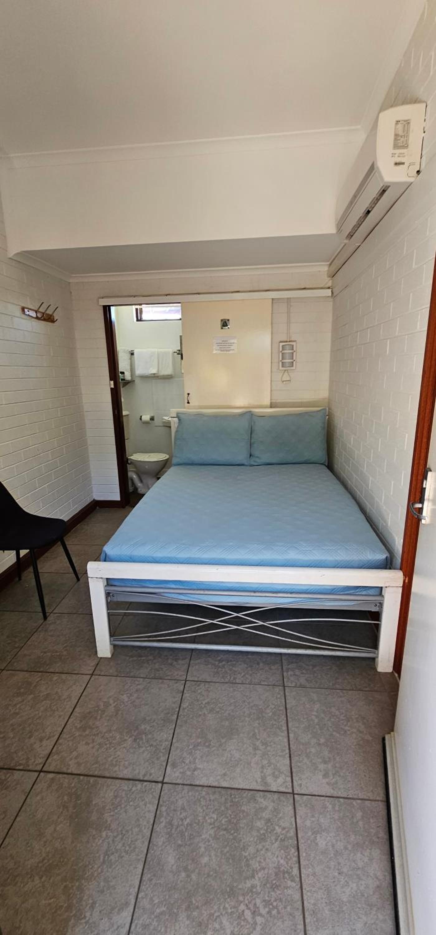Double or Twin Room with Bathroom photo 1