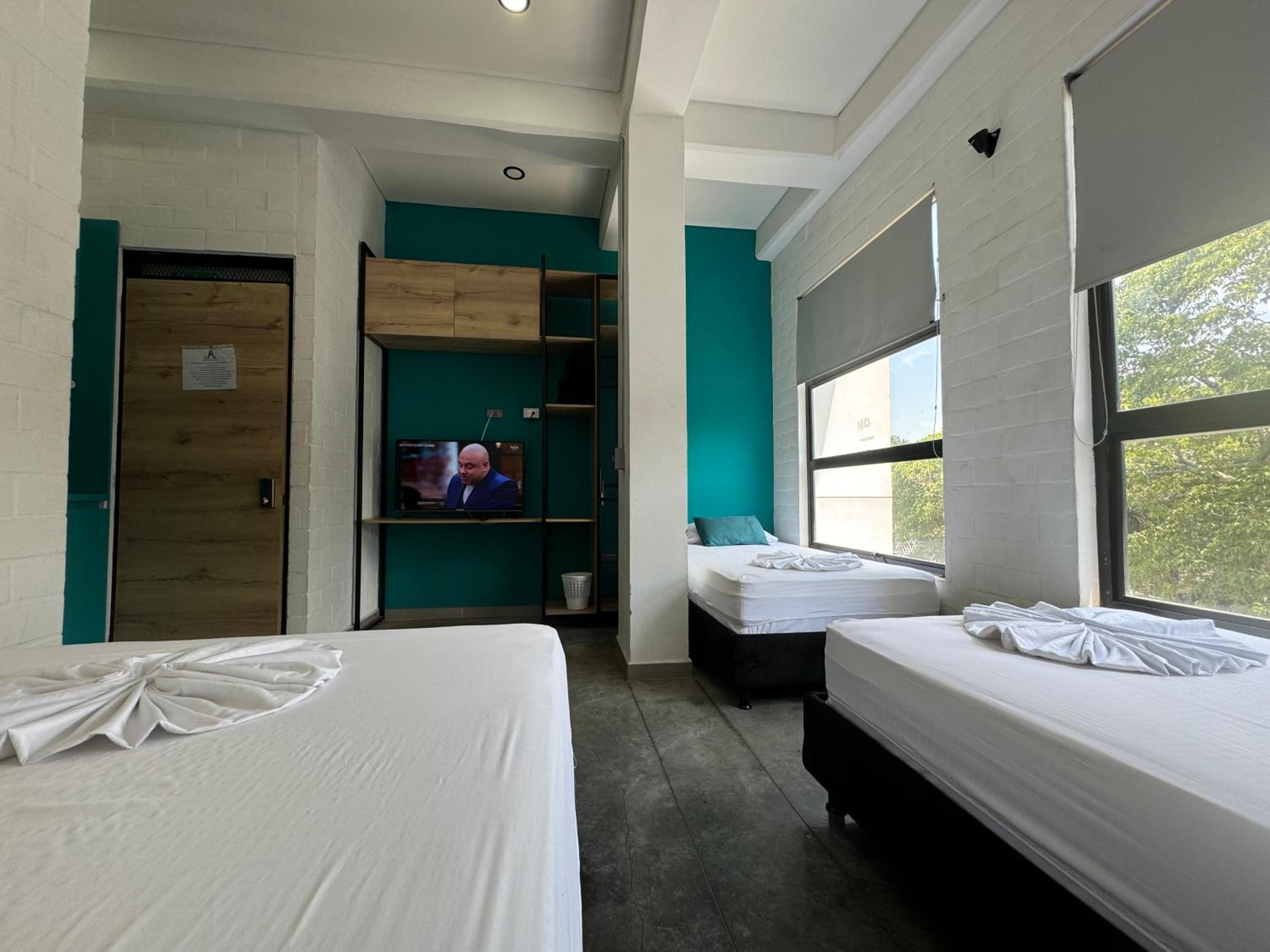 Basic Triple Room
