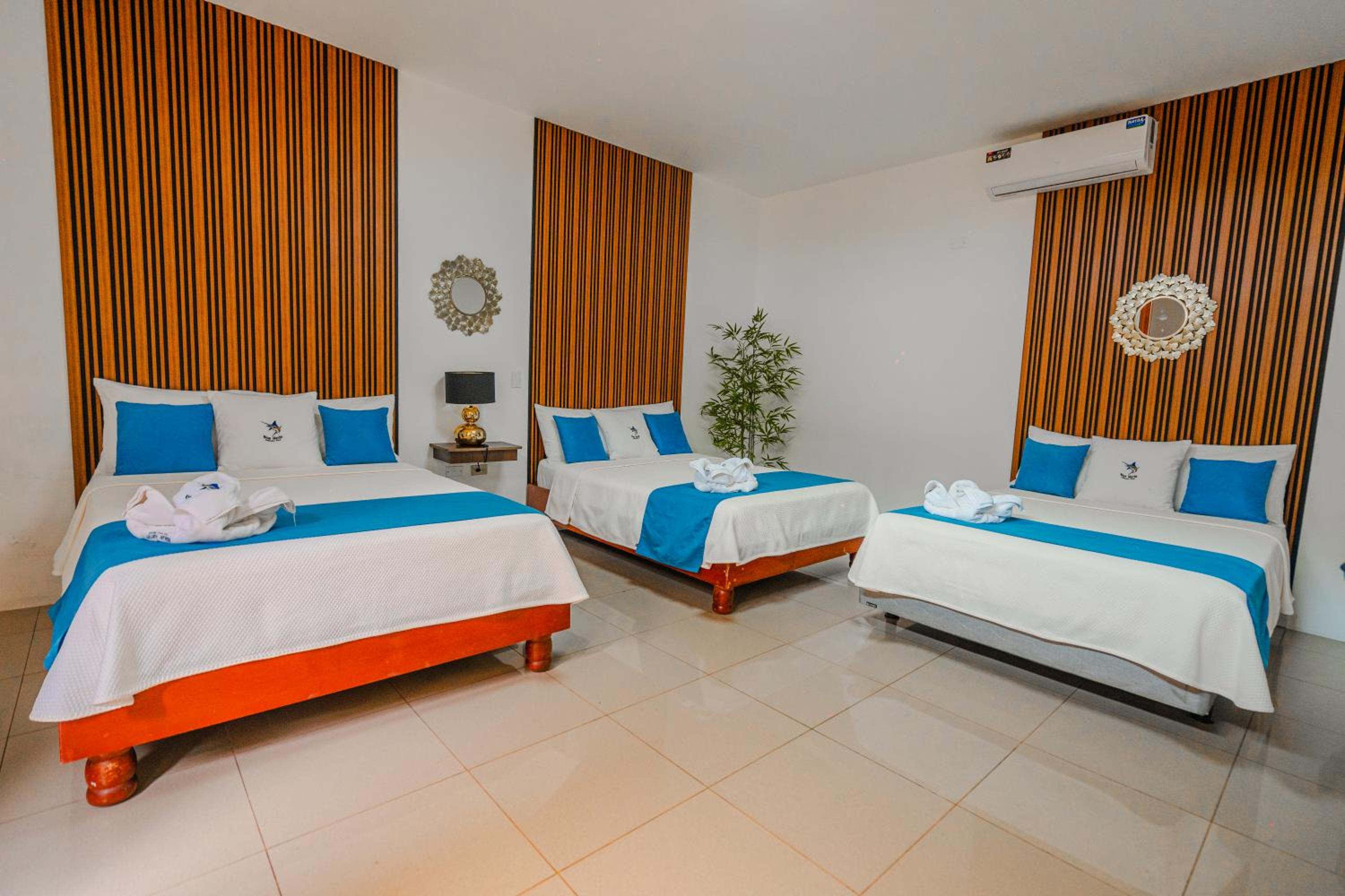 Triple Room with Garden View