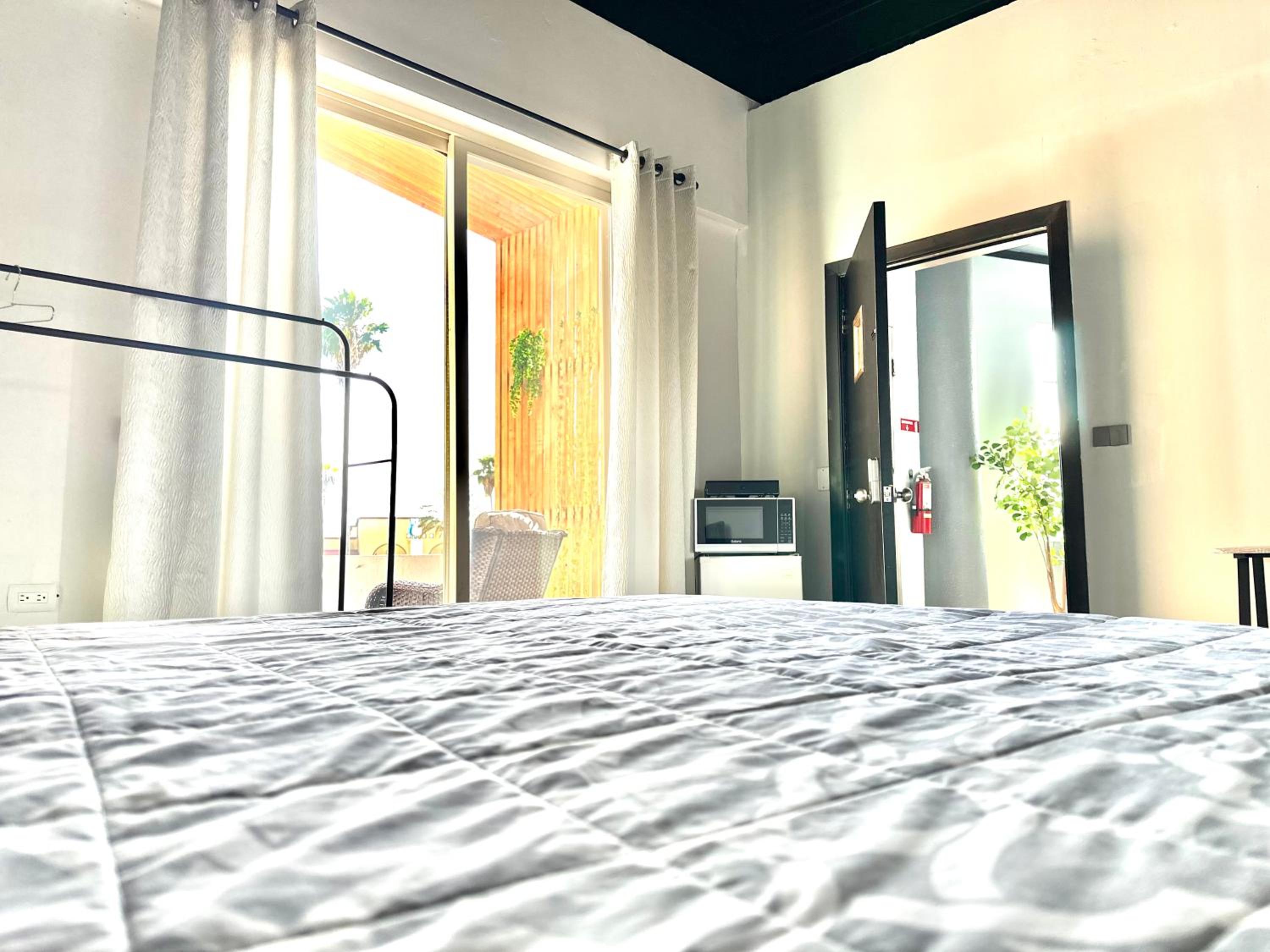 Junior Suite with Terrace - Photo 16