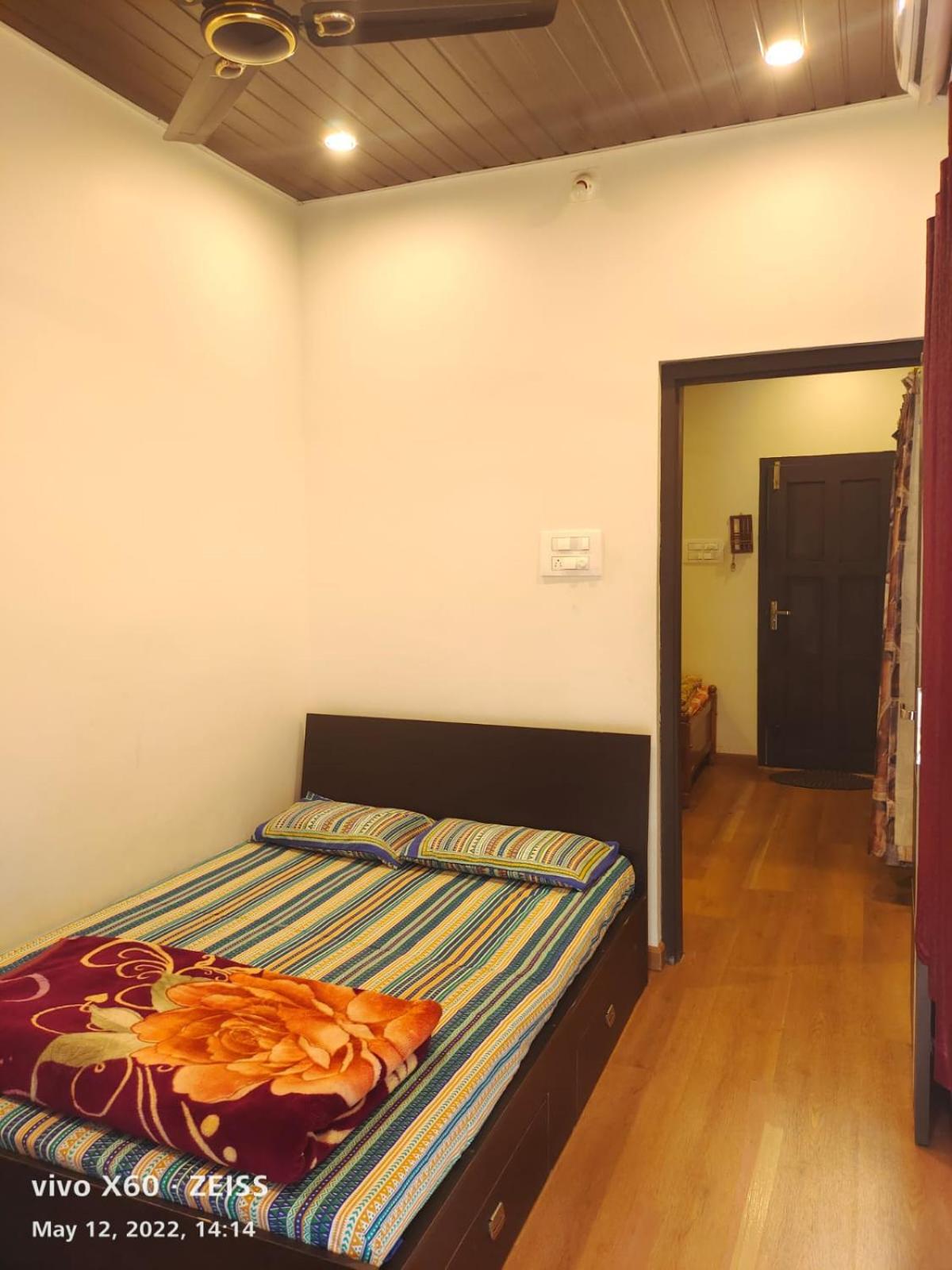 Deluxe Queen Room with Two Queen Beds photo 1