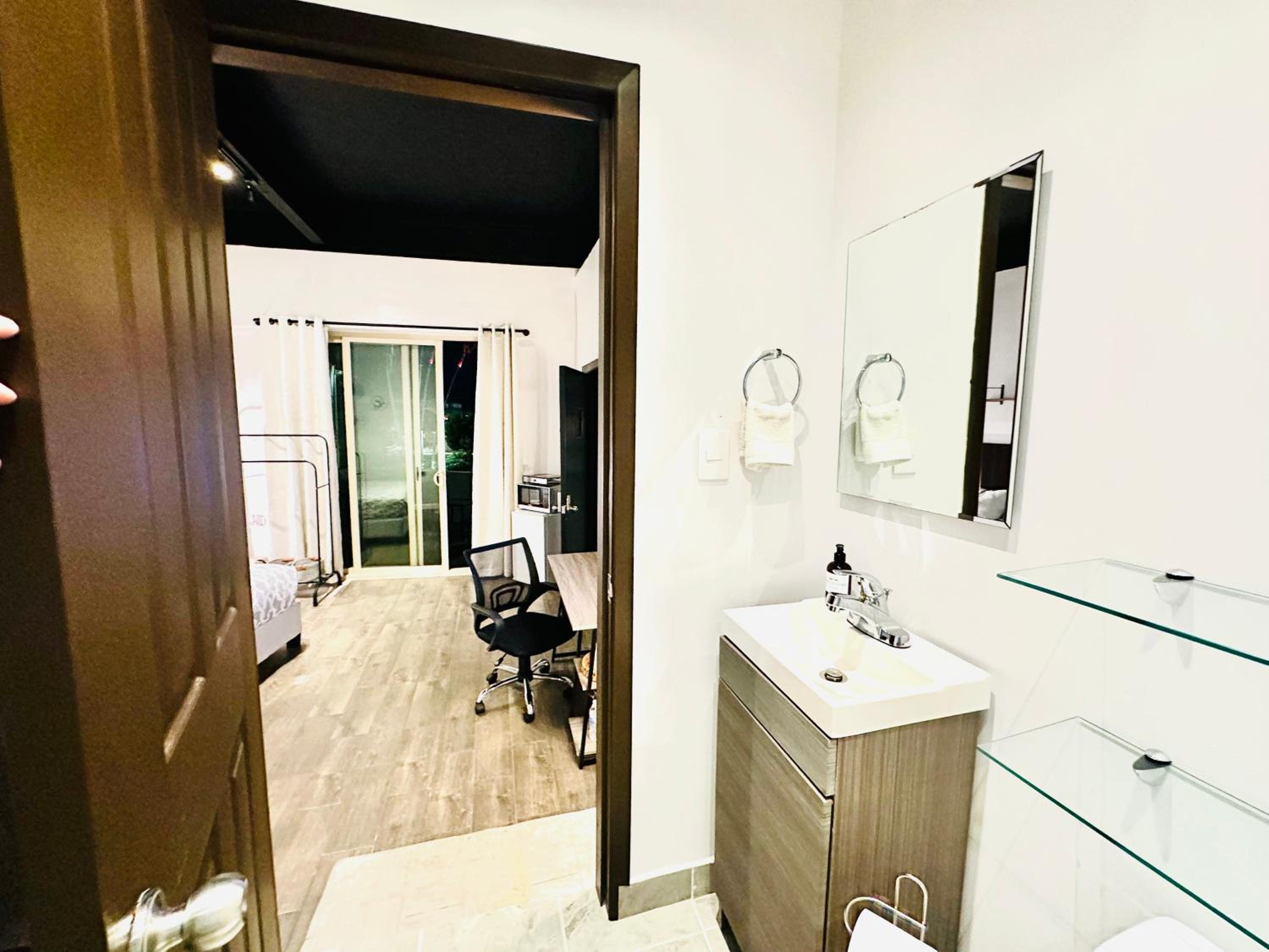 Junior Suite with Terrace - Photo 8