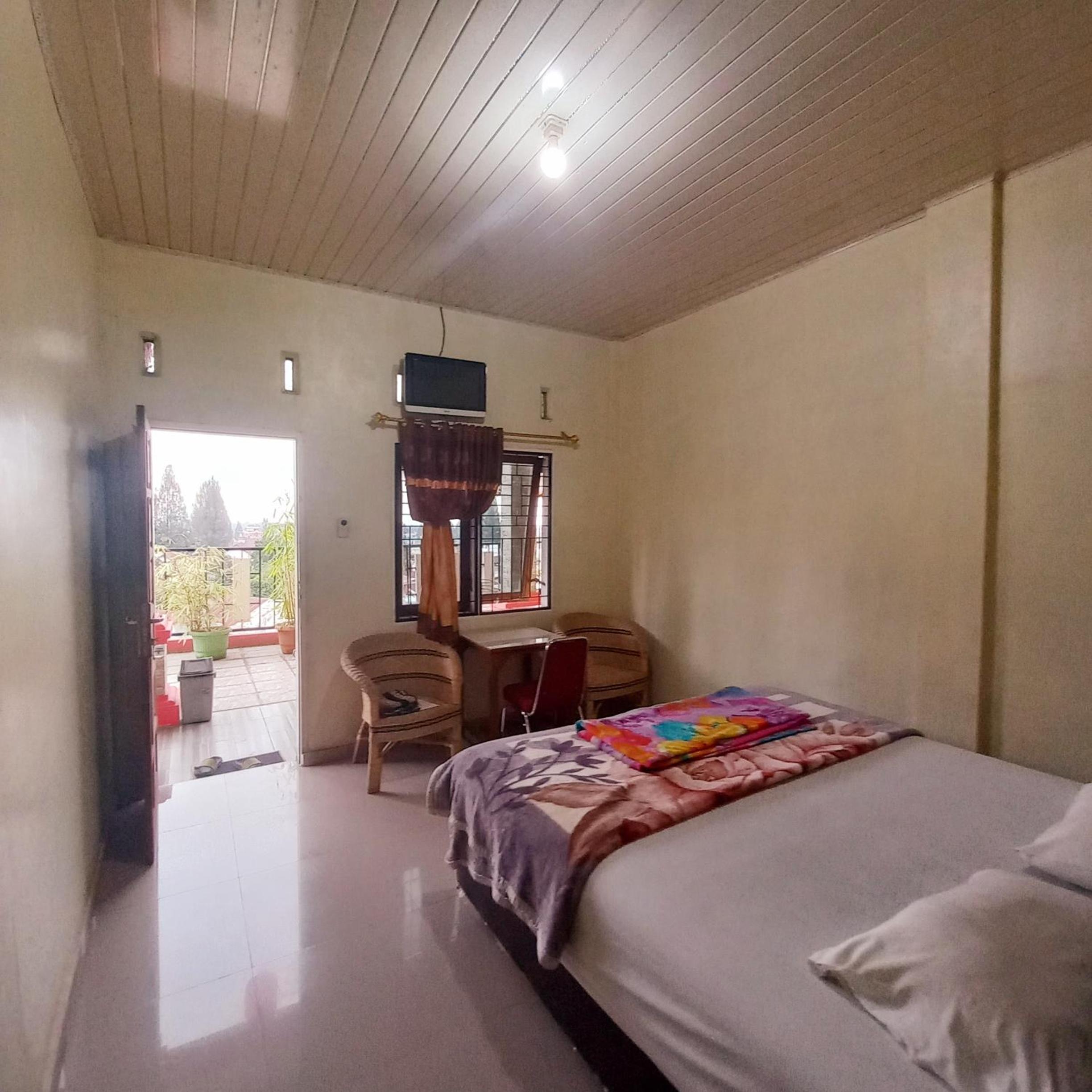 Suite with City View photo 2