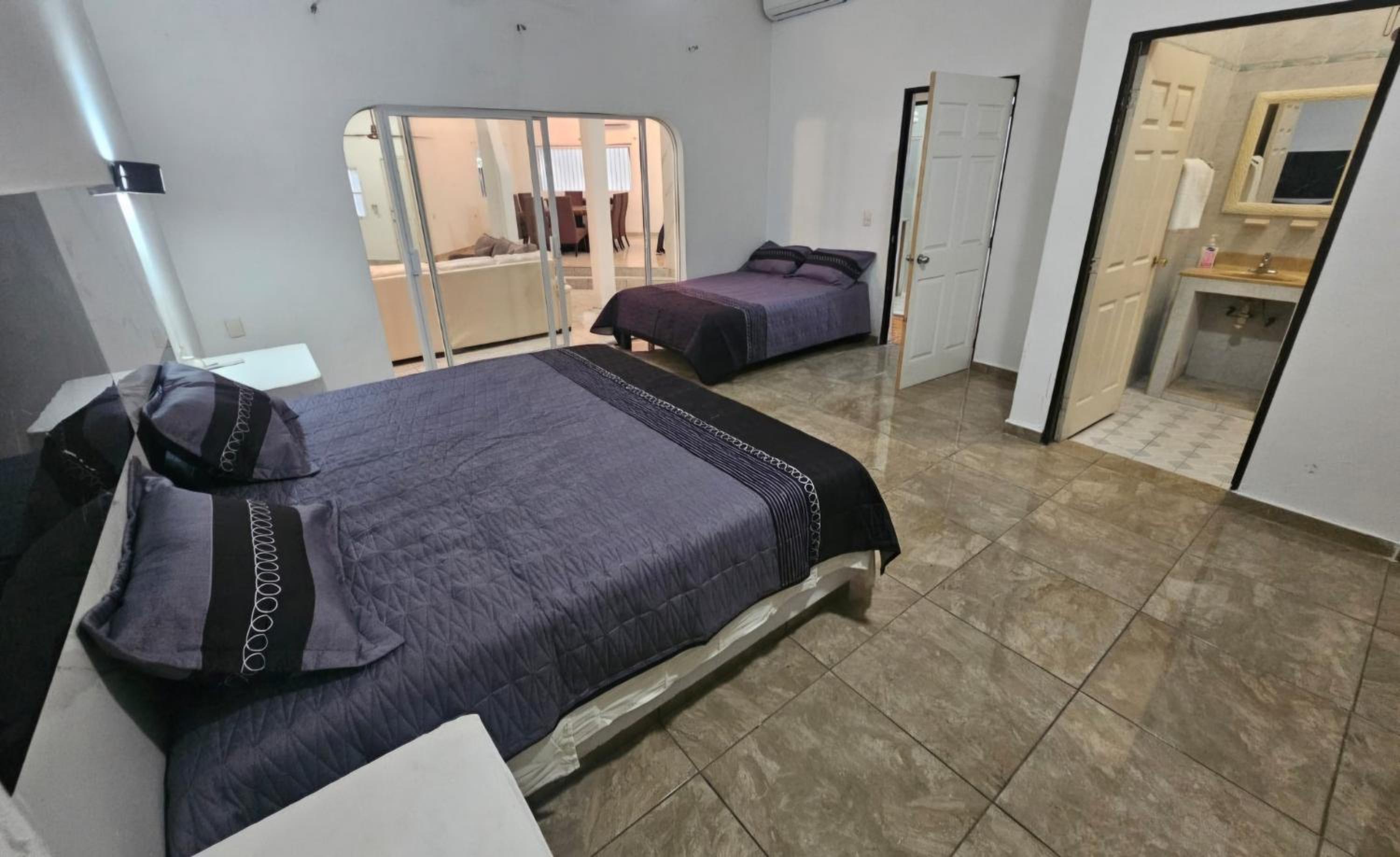 Two-Bedroom House photo 3