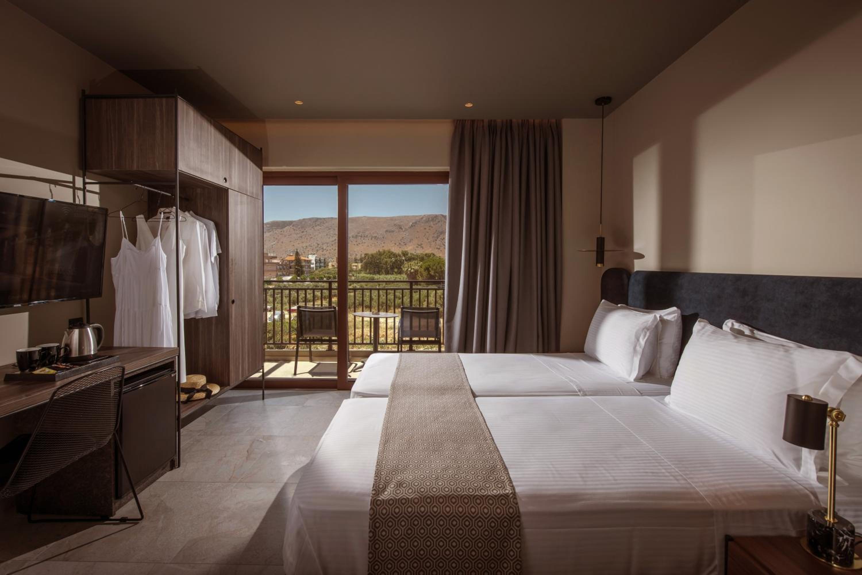 Standard Double Room - Photo 1