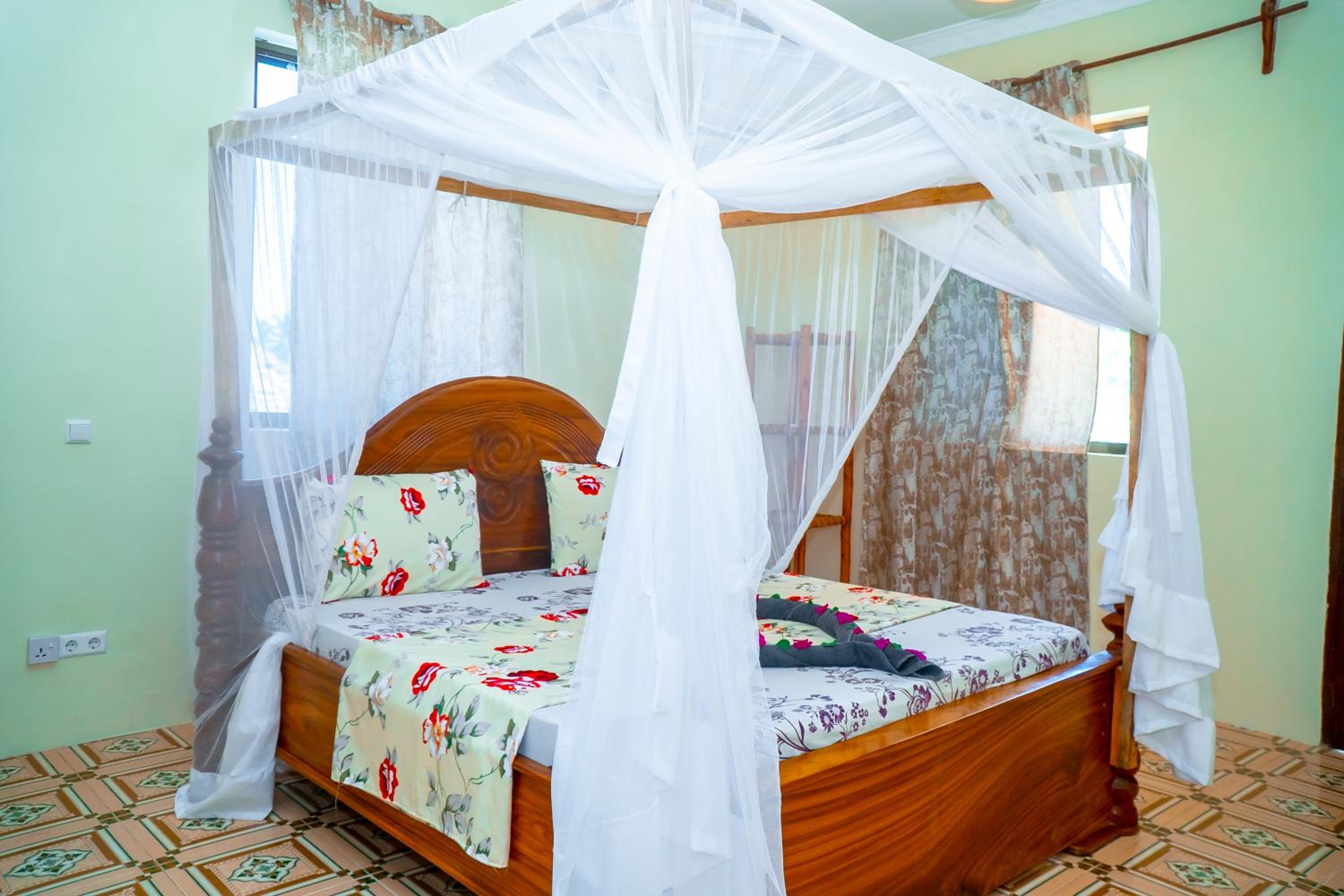 Deluxe Double or Twin Room with Balcony