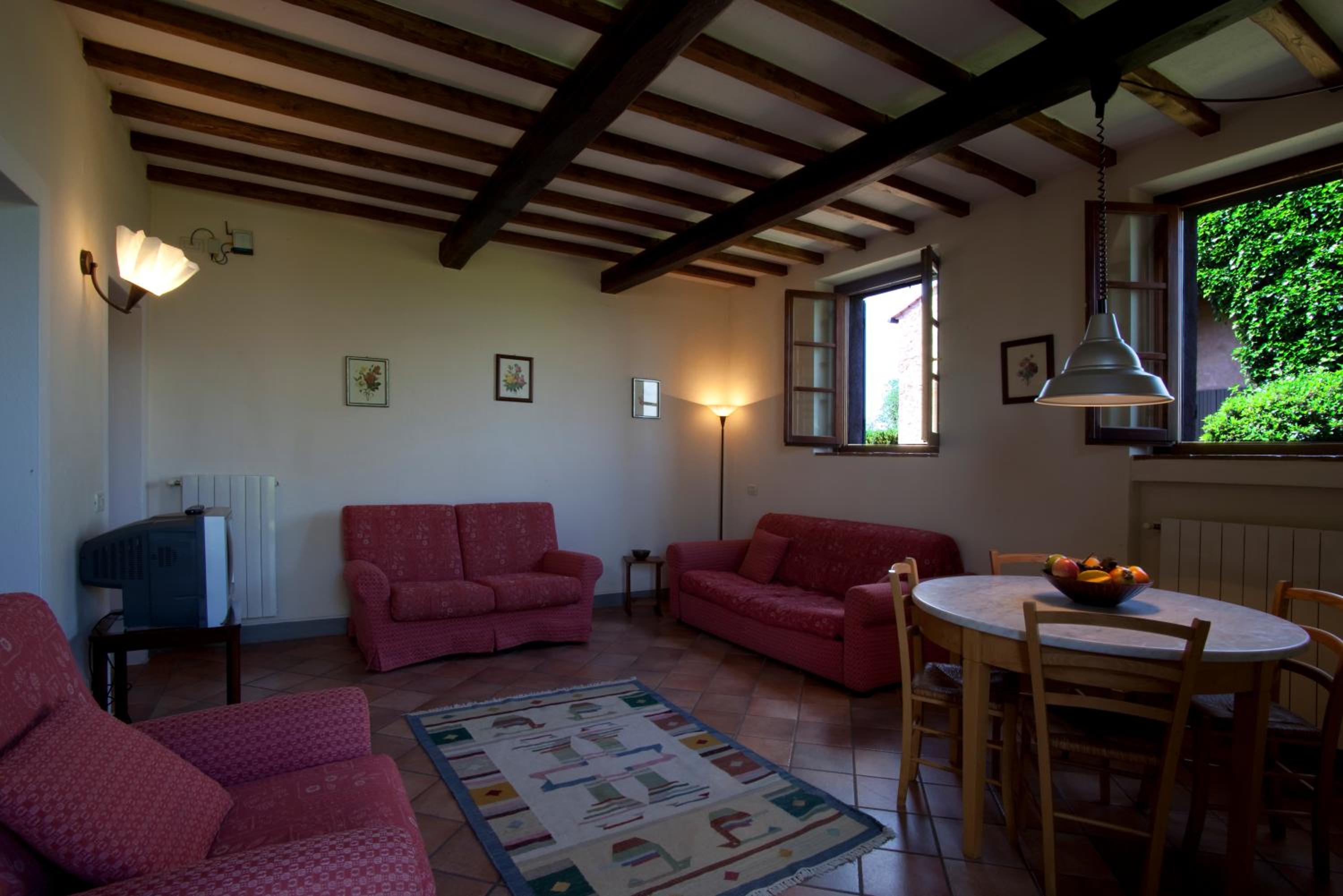 Large One-Bedroom Apartment (4 Adults) photo 3
