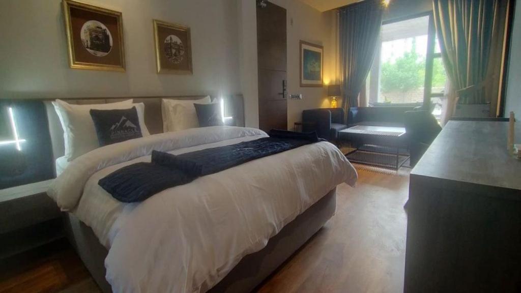 Deluxe Room photo 1