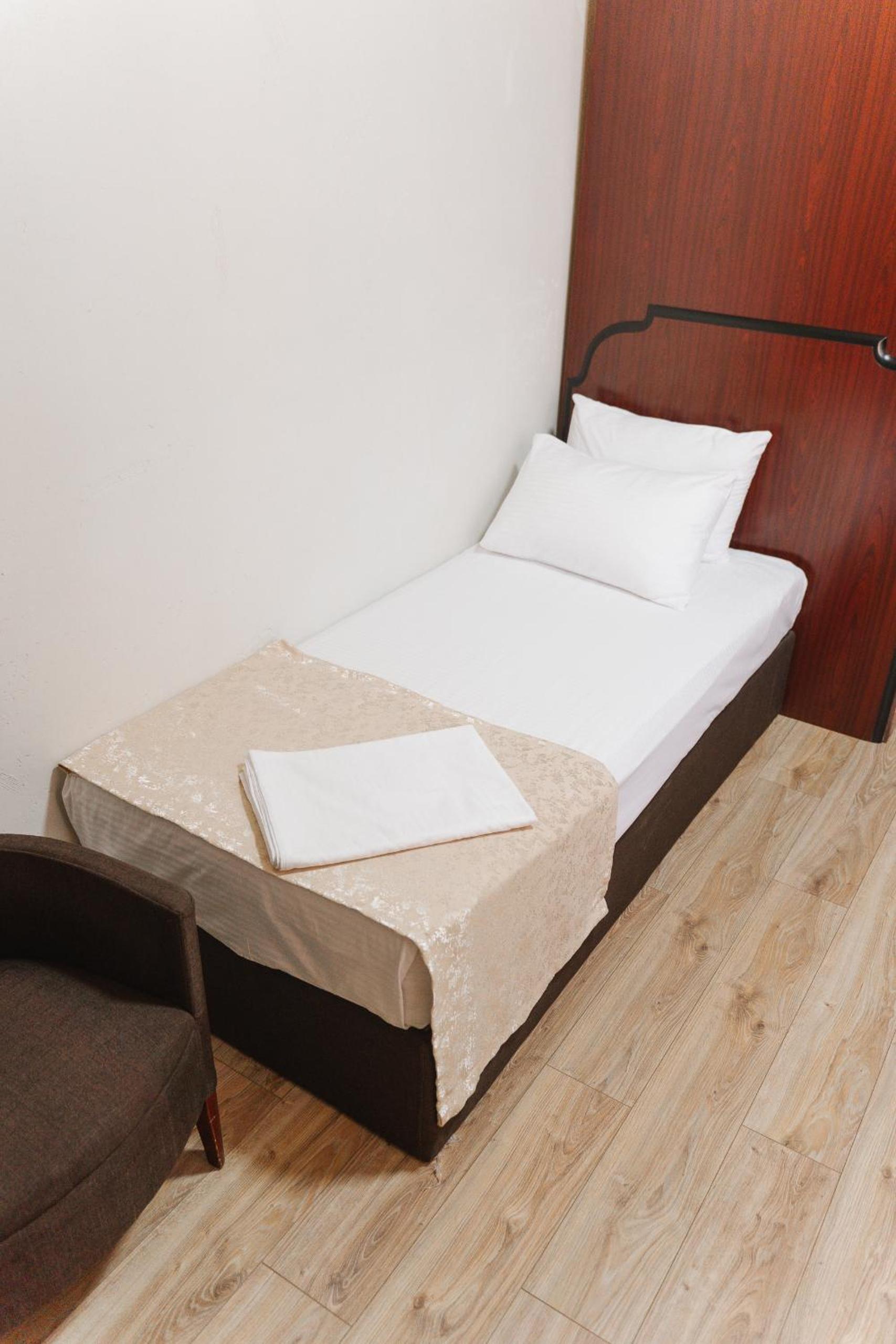 Budget Single Room