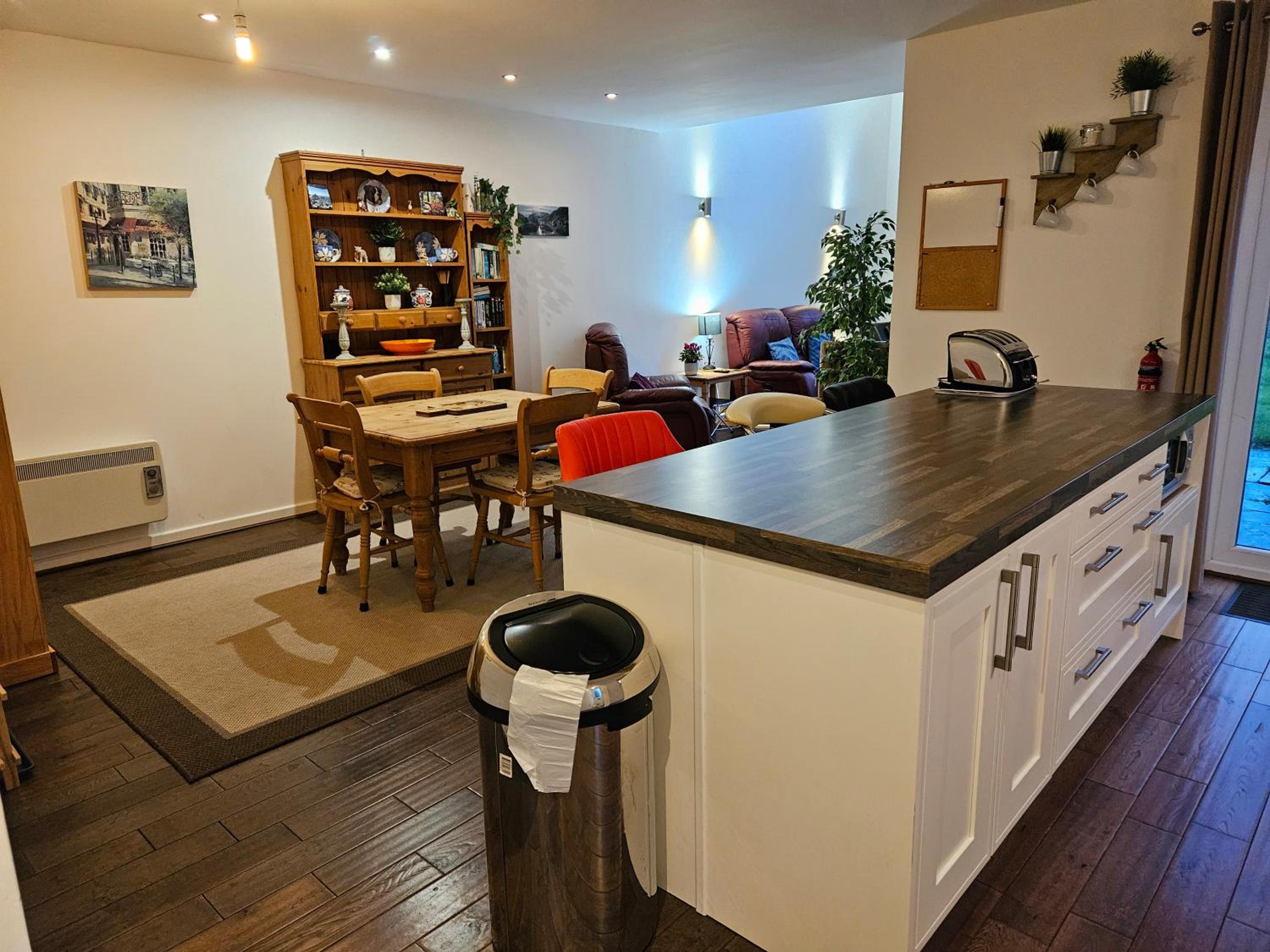 Two-Bedroom House photo 2
