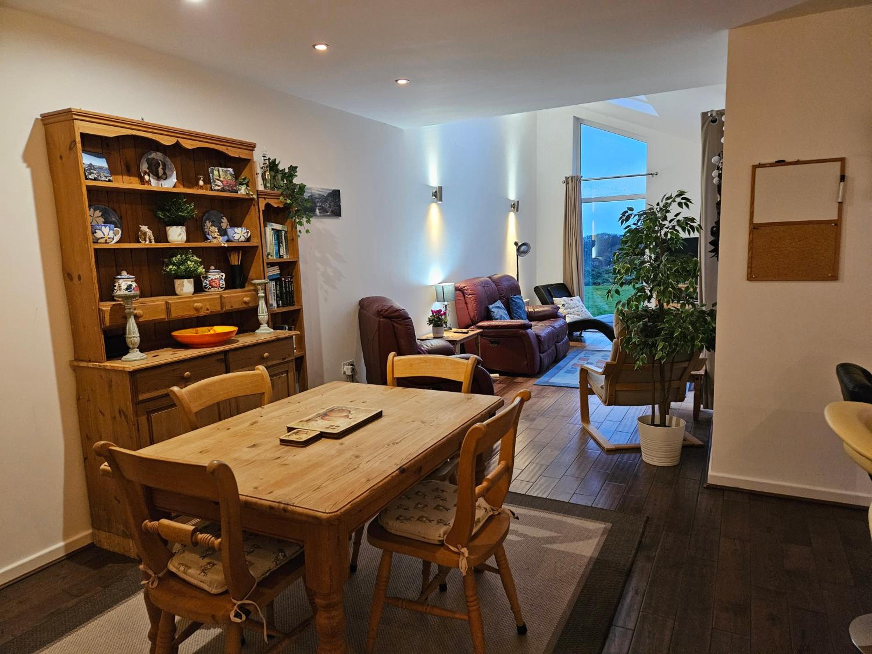 Two-Bedroom House photo 3