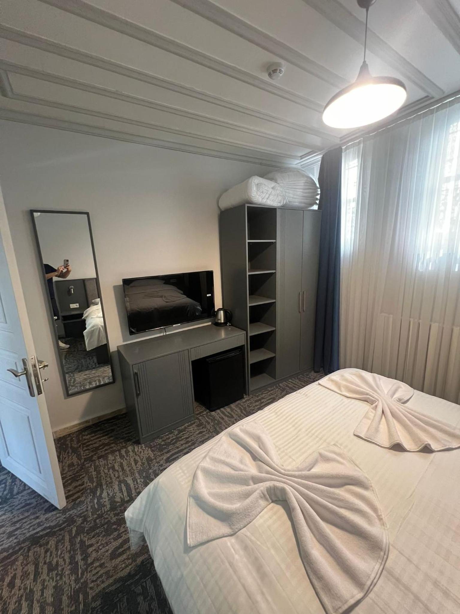 Standard Double Room photo 3