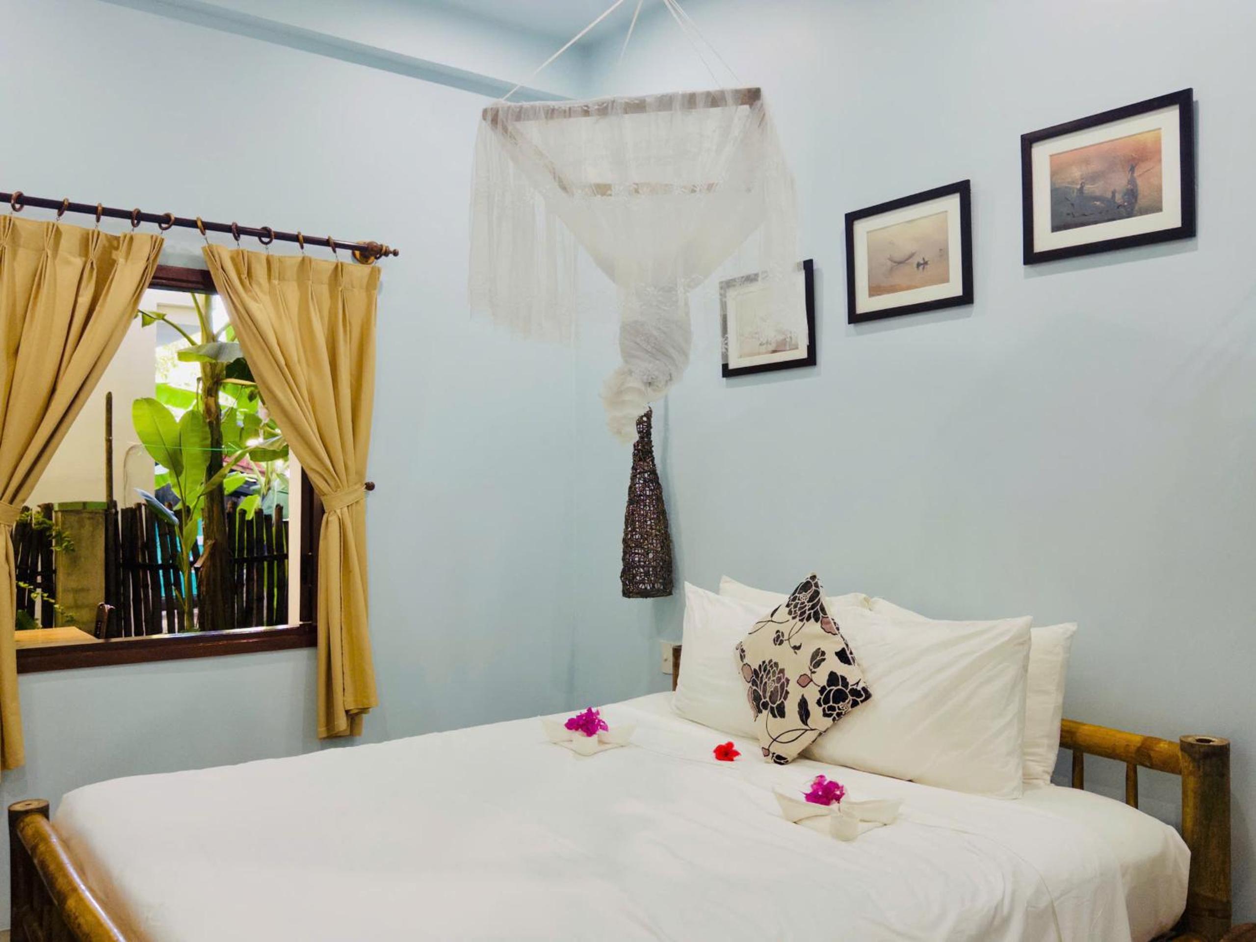 Deluxe Queen Room photo 2
