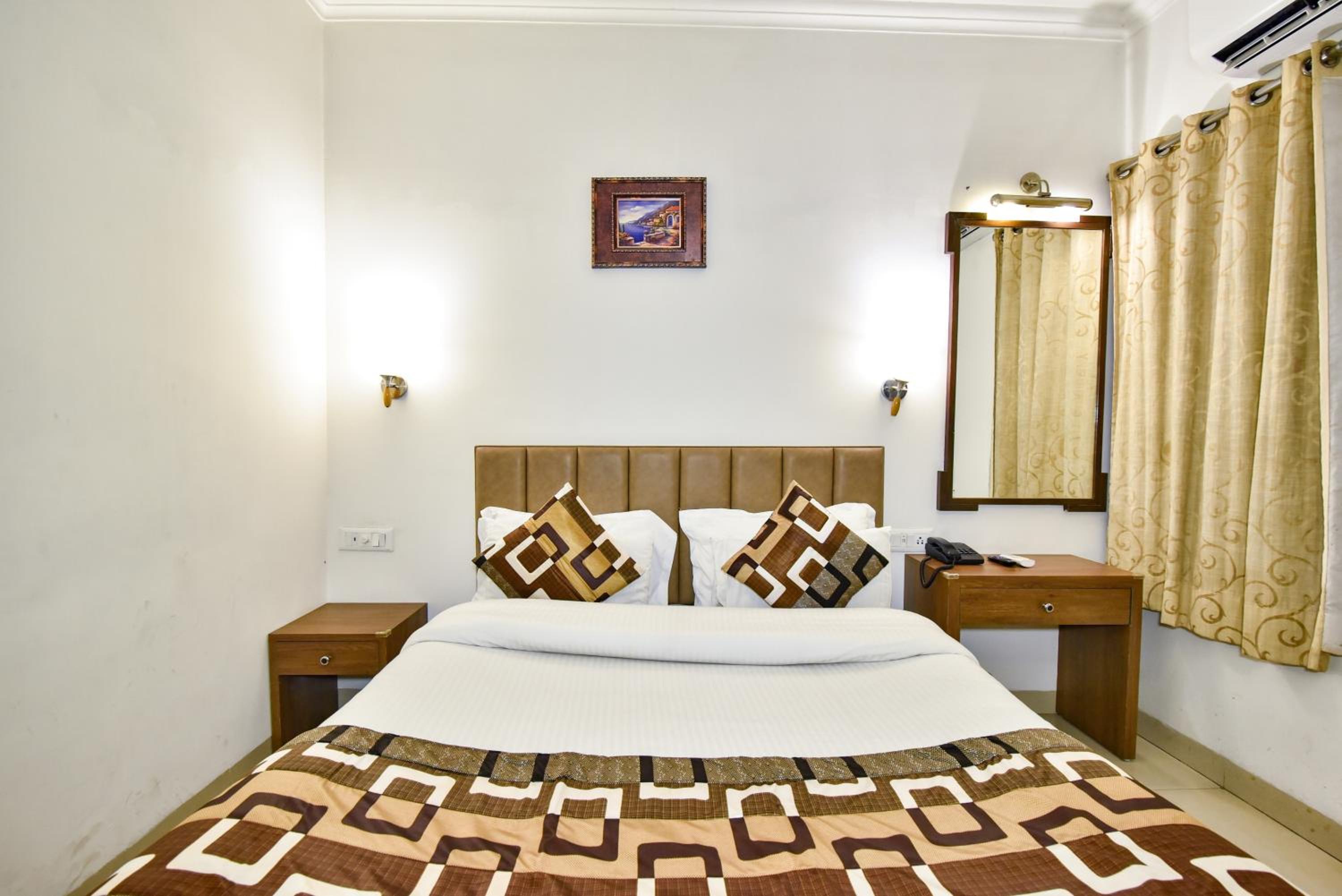 Deluxe Double Room - Photo 7