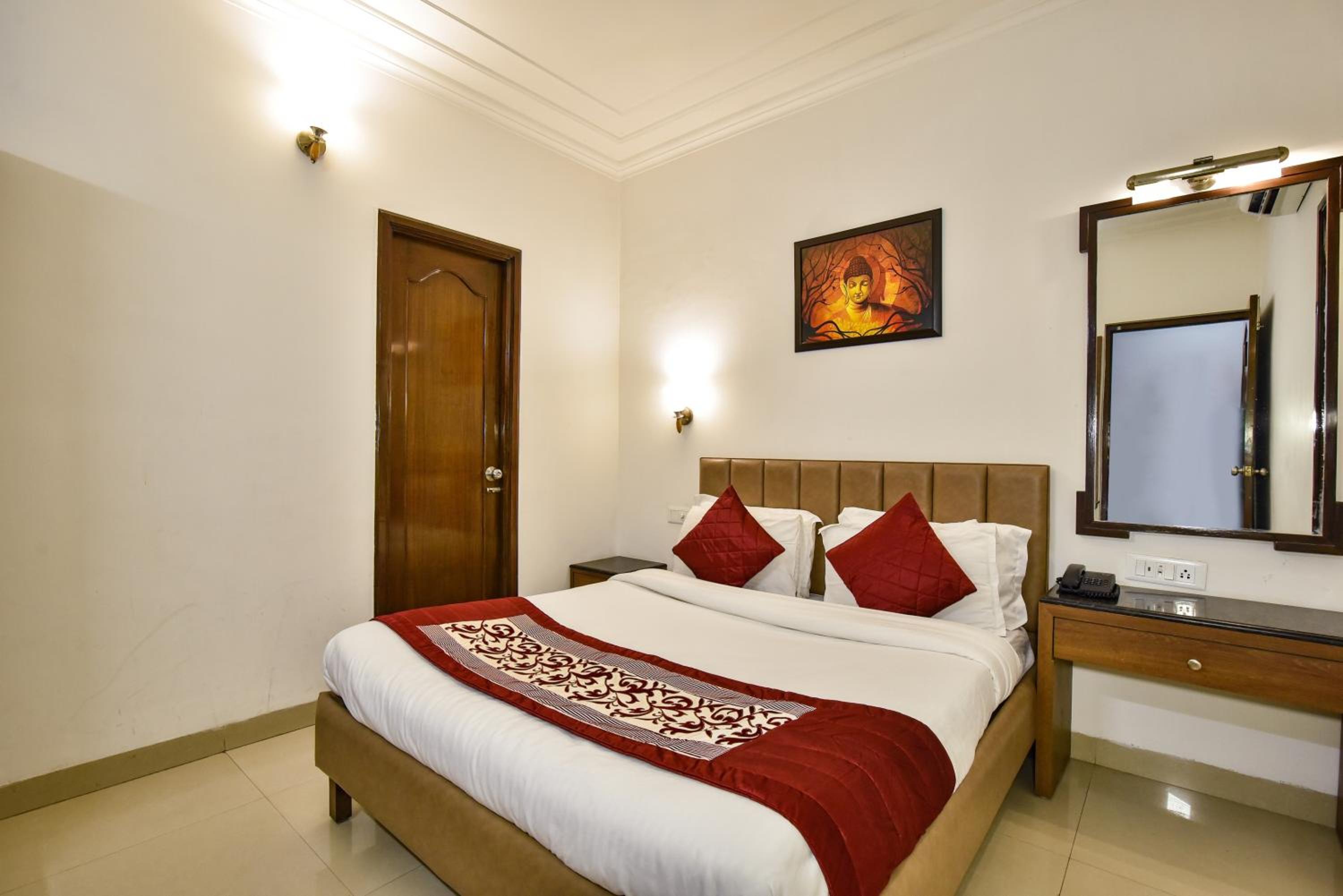 Deluxe Double Room - Photo 1