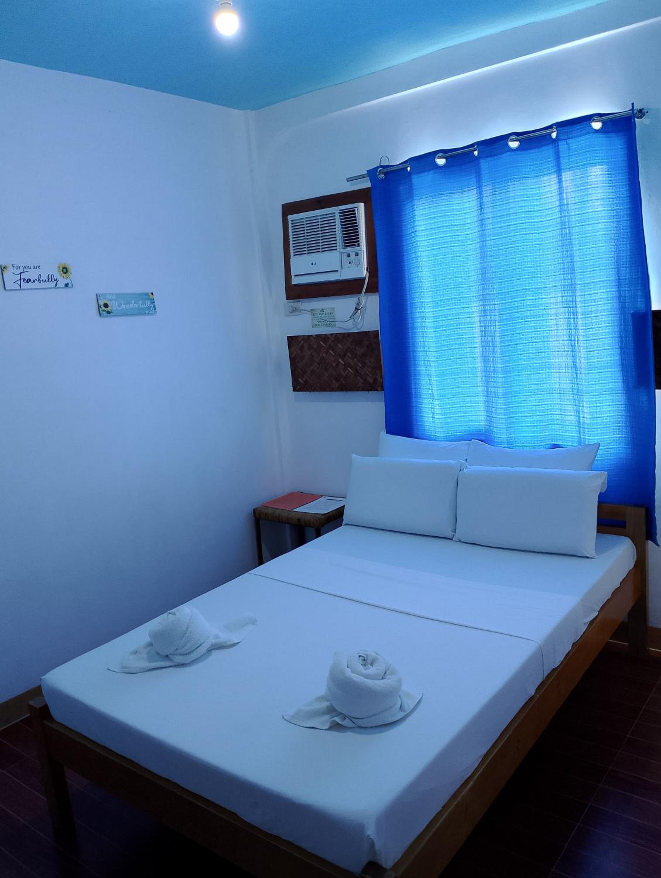 Deluxe Room - Photo 7