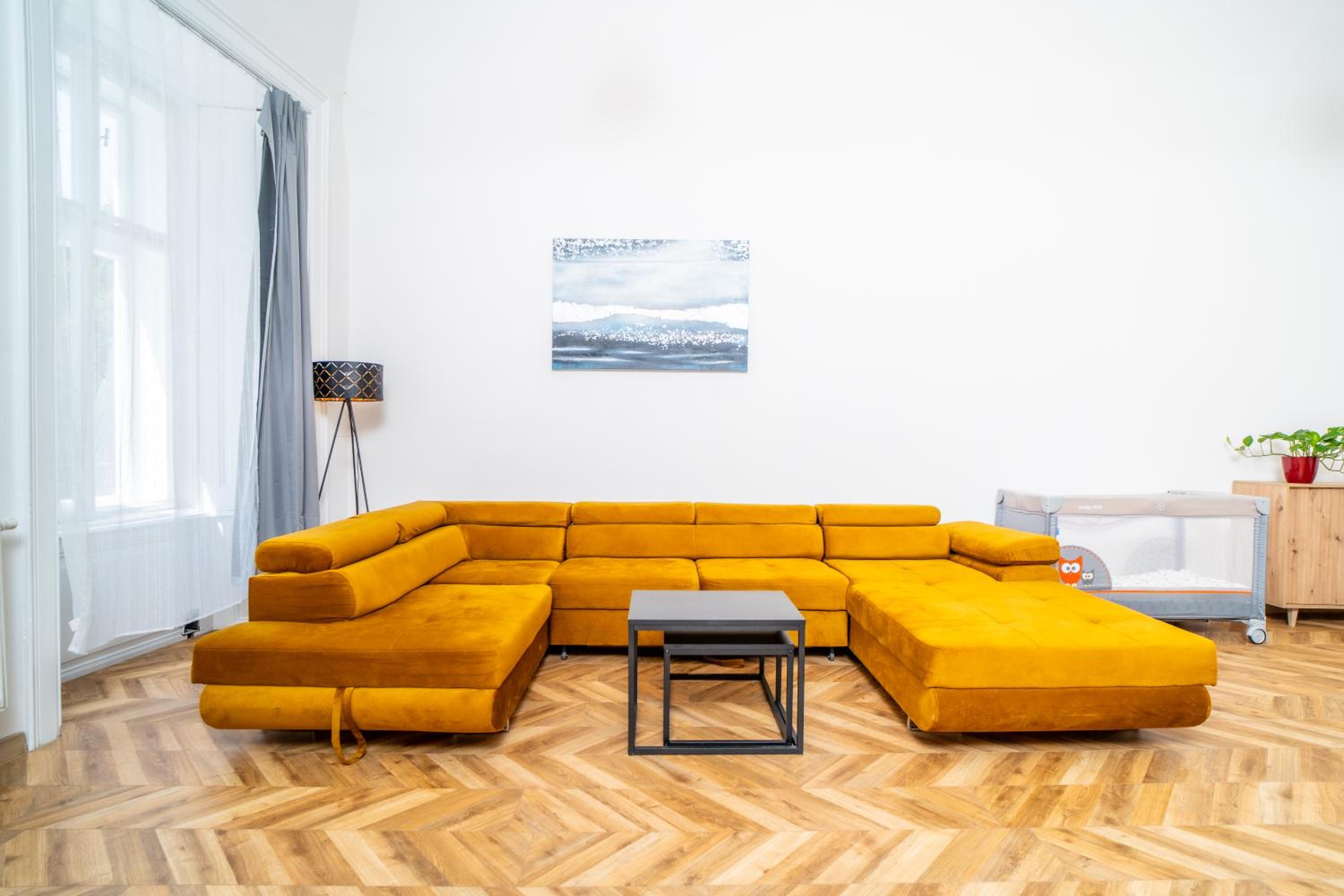 Three-Bedroom Apartment photo 2