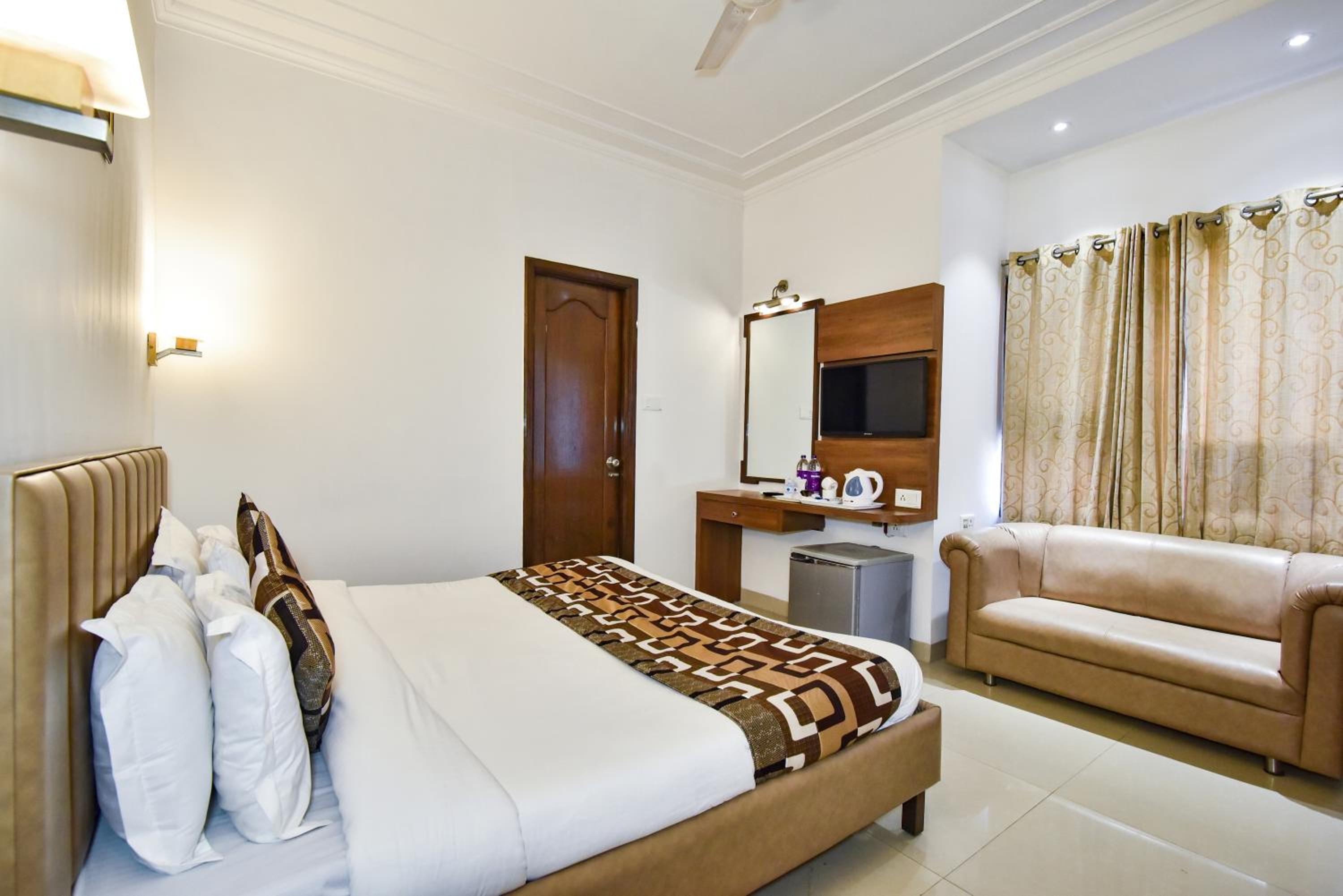 Superior Double Room - Photo 8