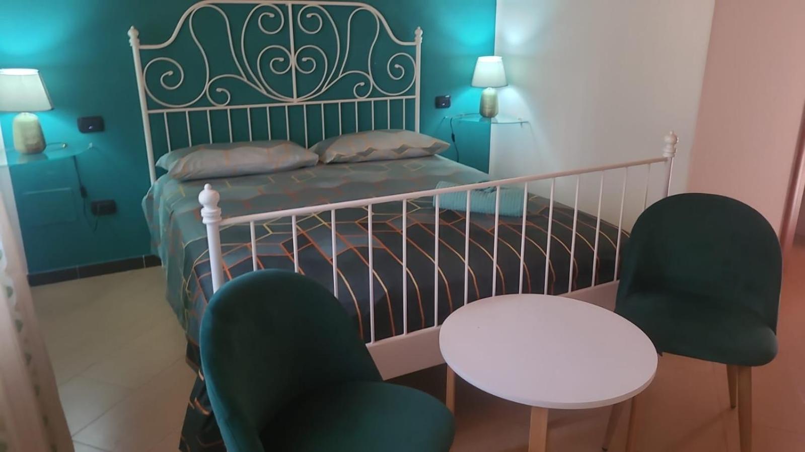 Double Room With Private Internal Bathroom photo 1