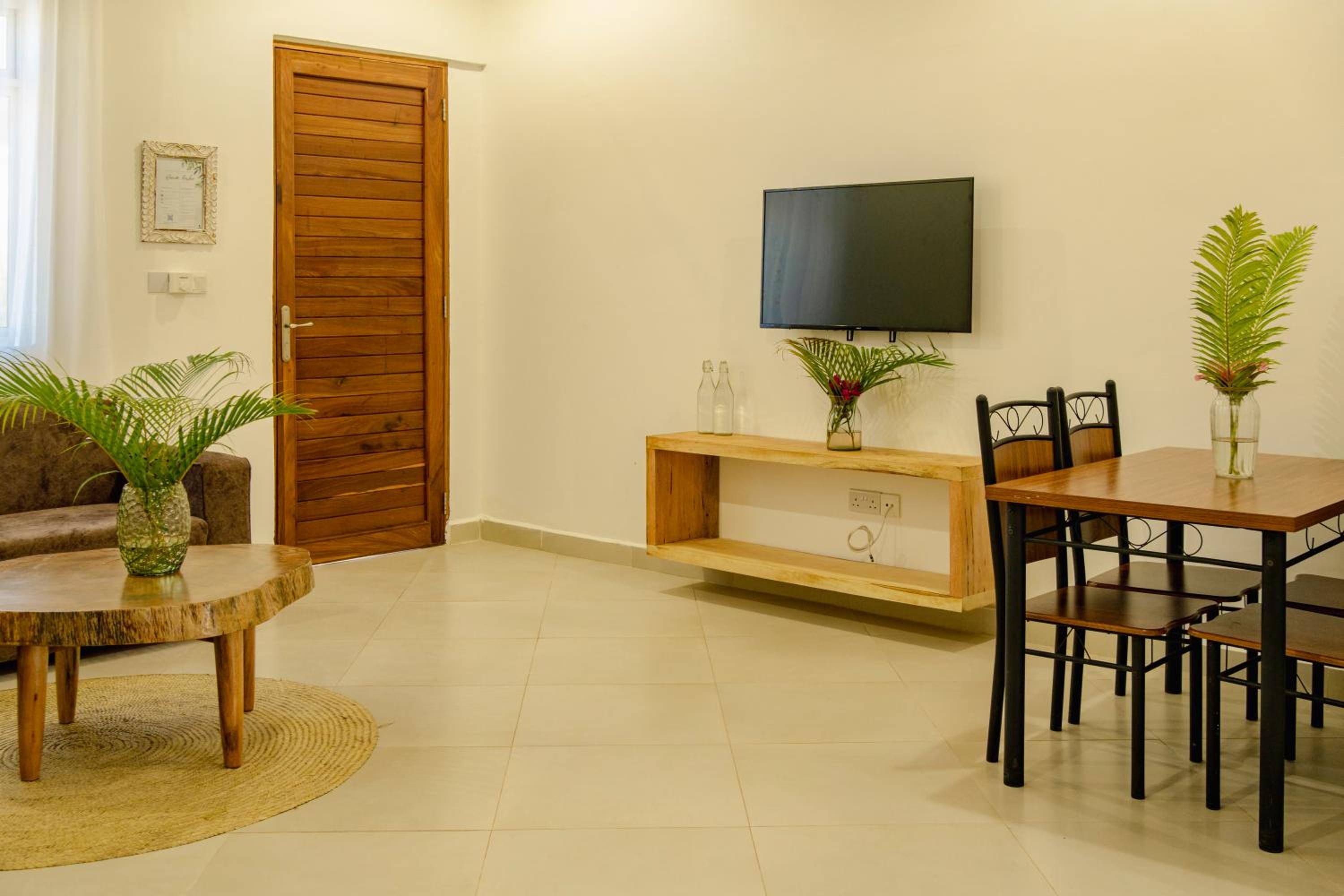 Villa - Beach Front photo 1