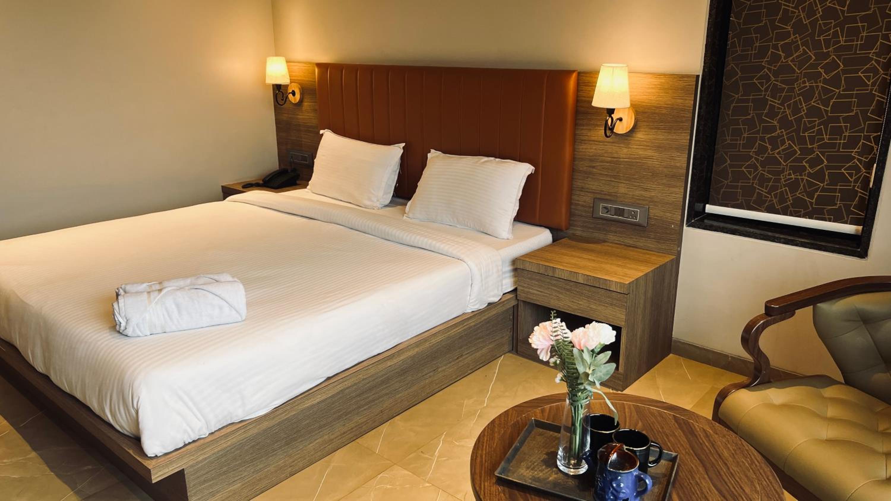 Queen Room photo 1