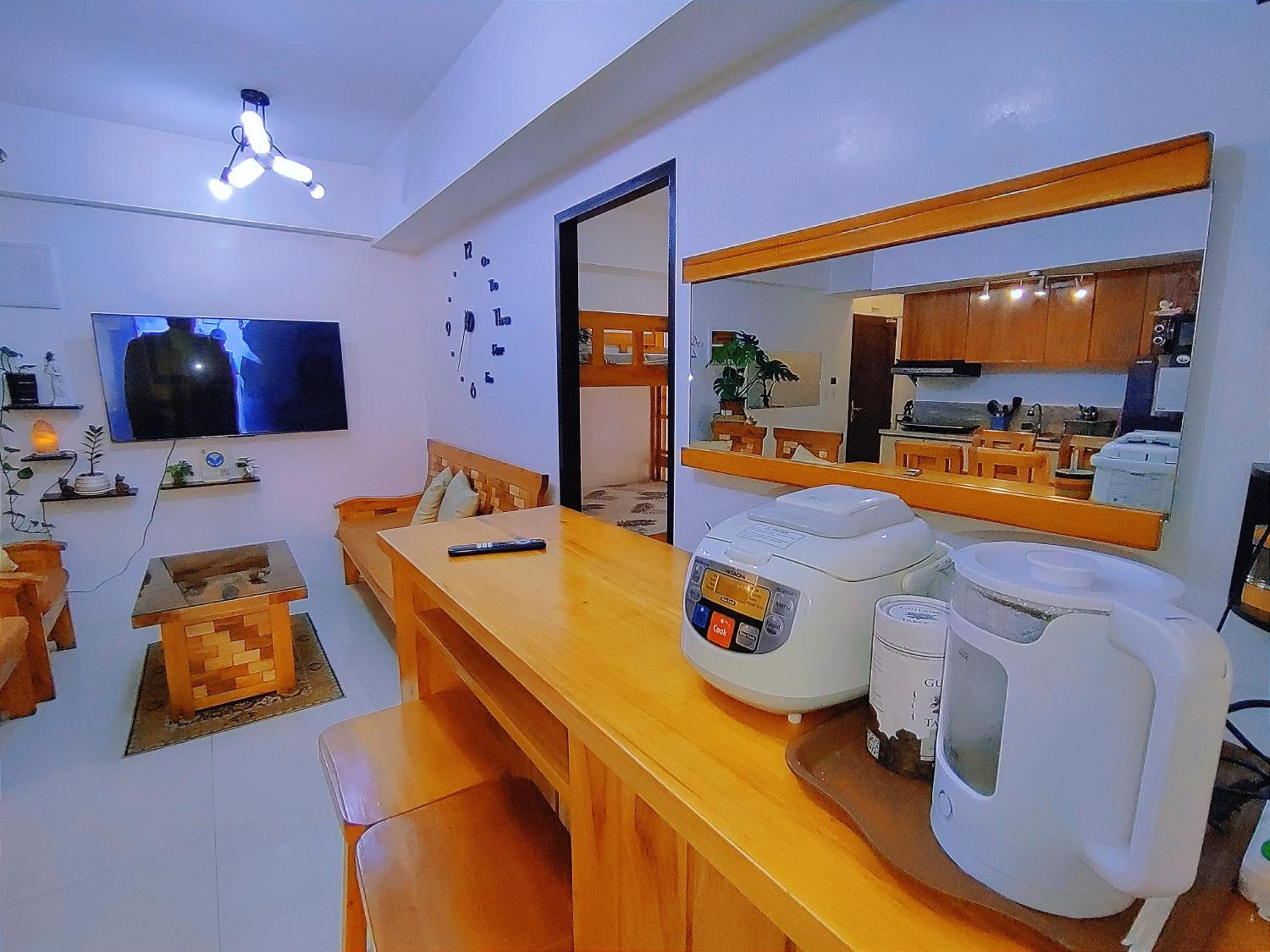 Apartment With Balcony photo 2