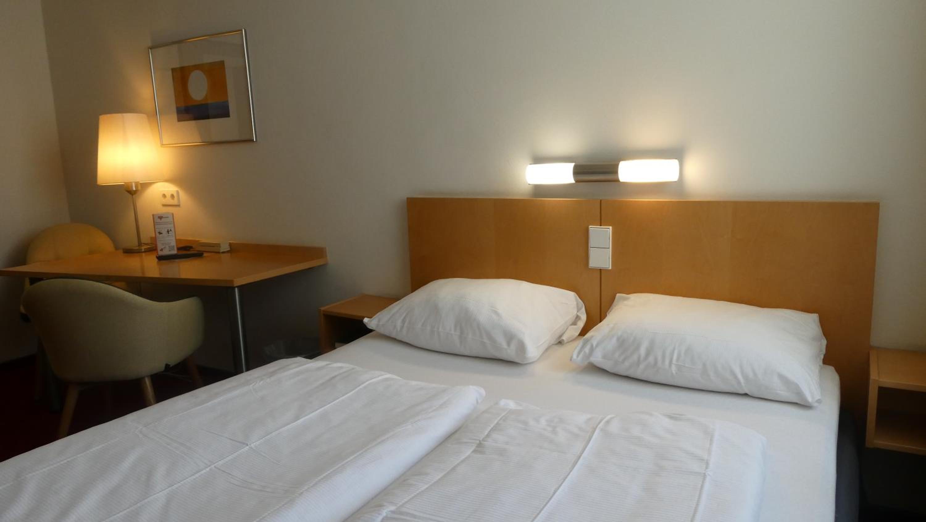 Double Room - Photo 5