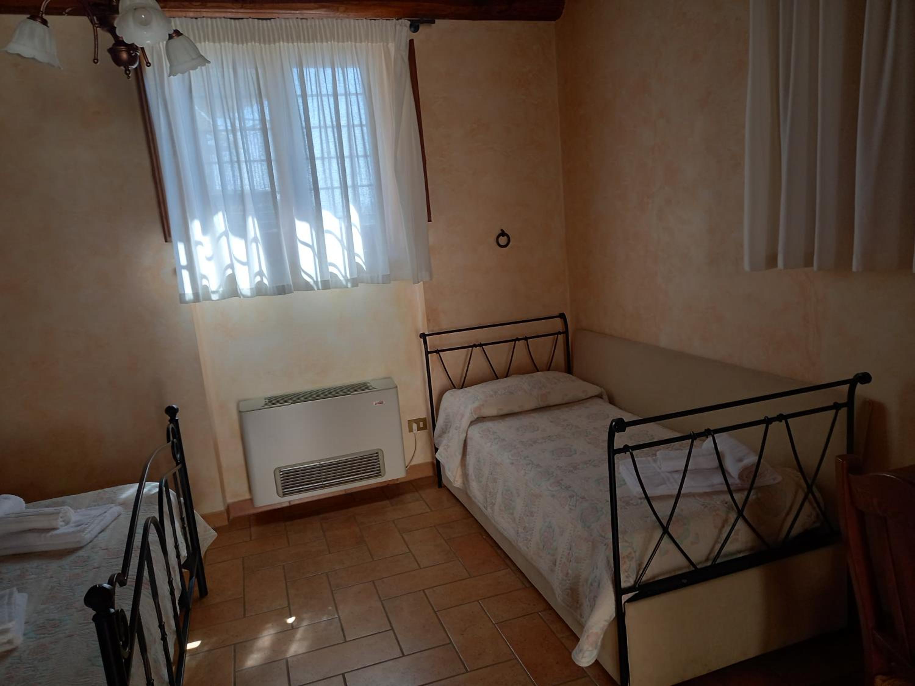 Triple Room photo 3