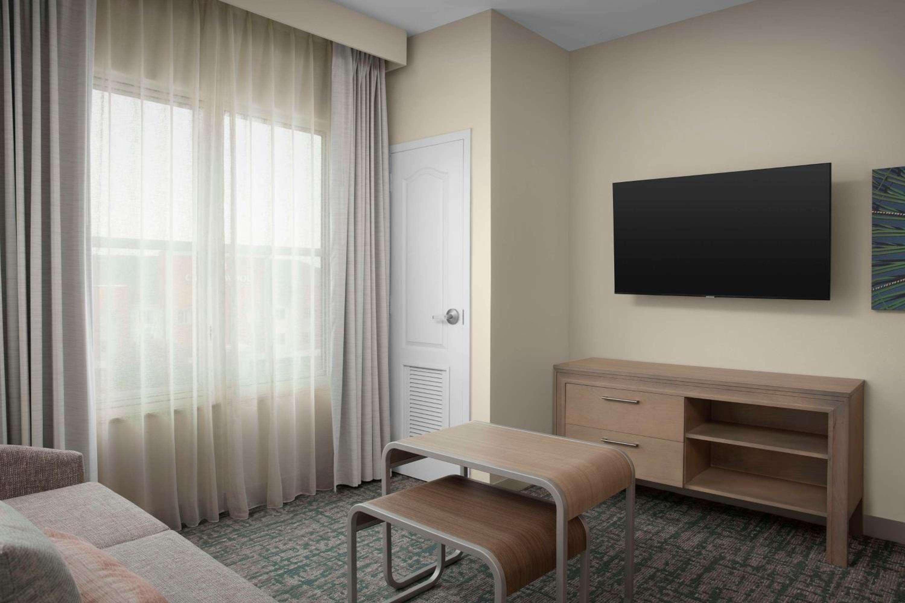 King Studio Suite - Non-Smoking photo 3