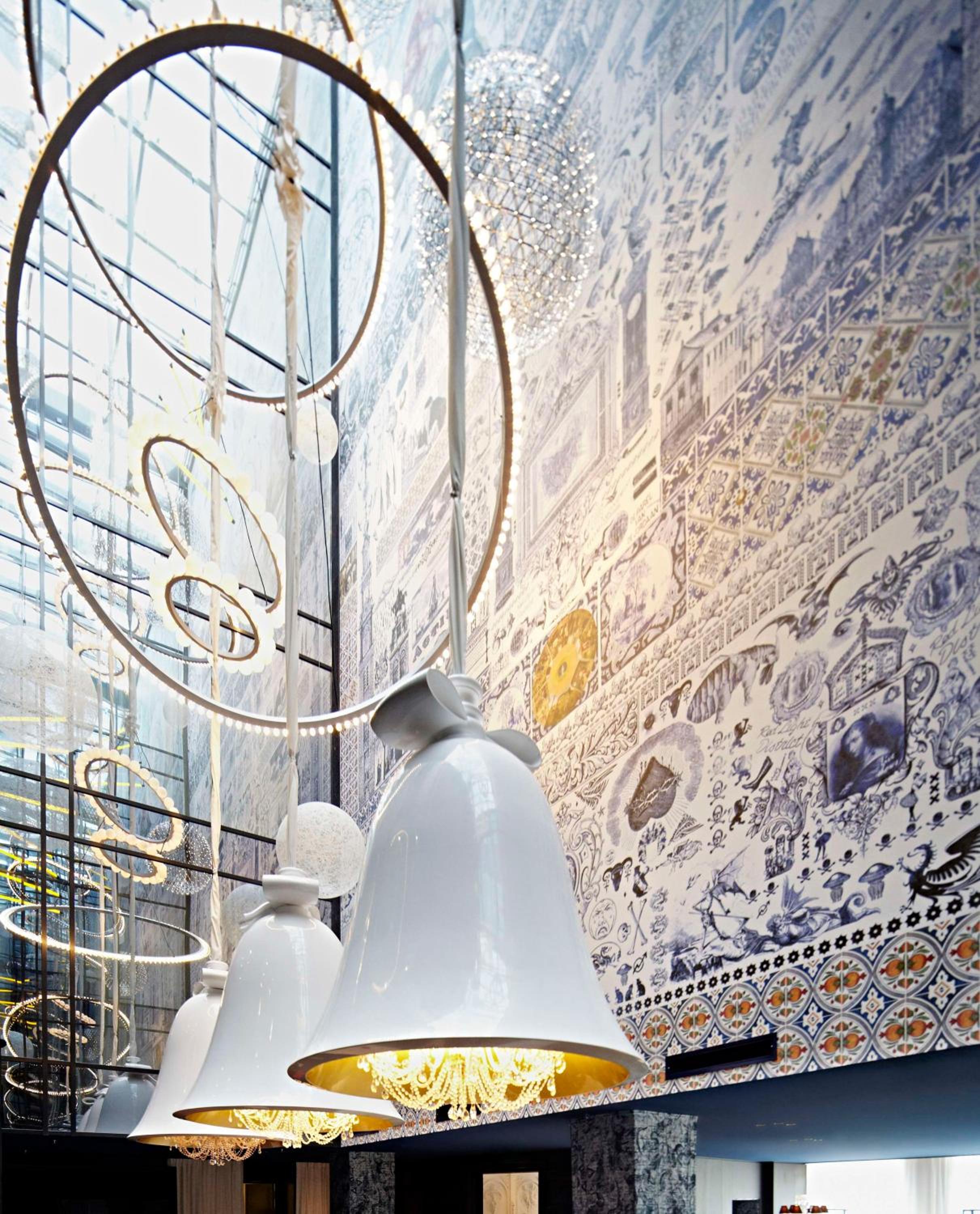 King Room with Atrium View