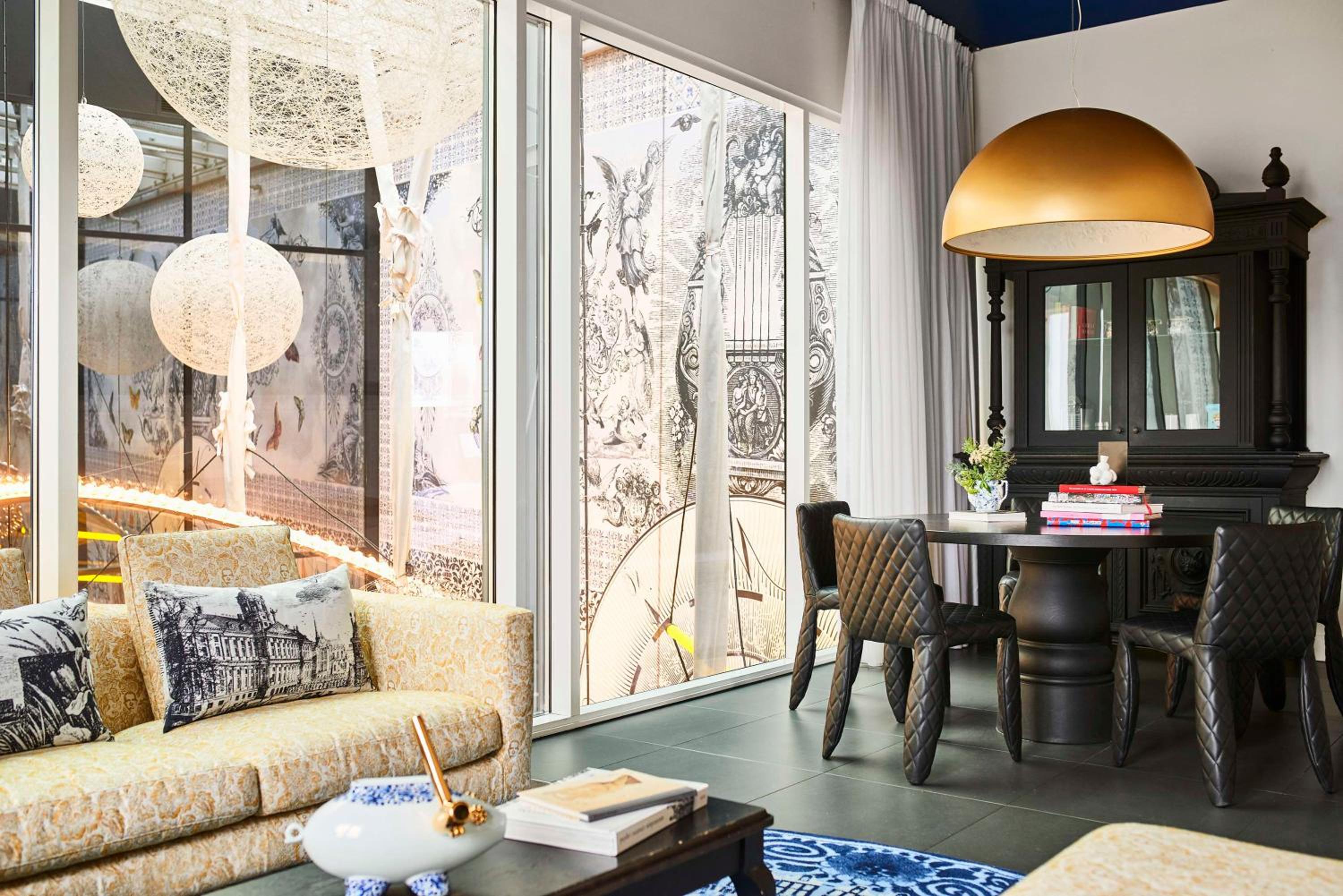 Andaz Suite