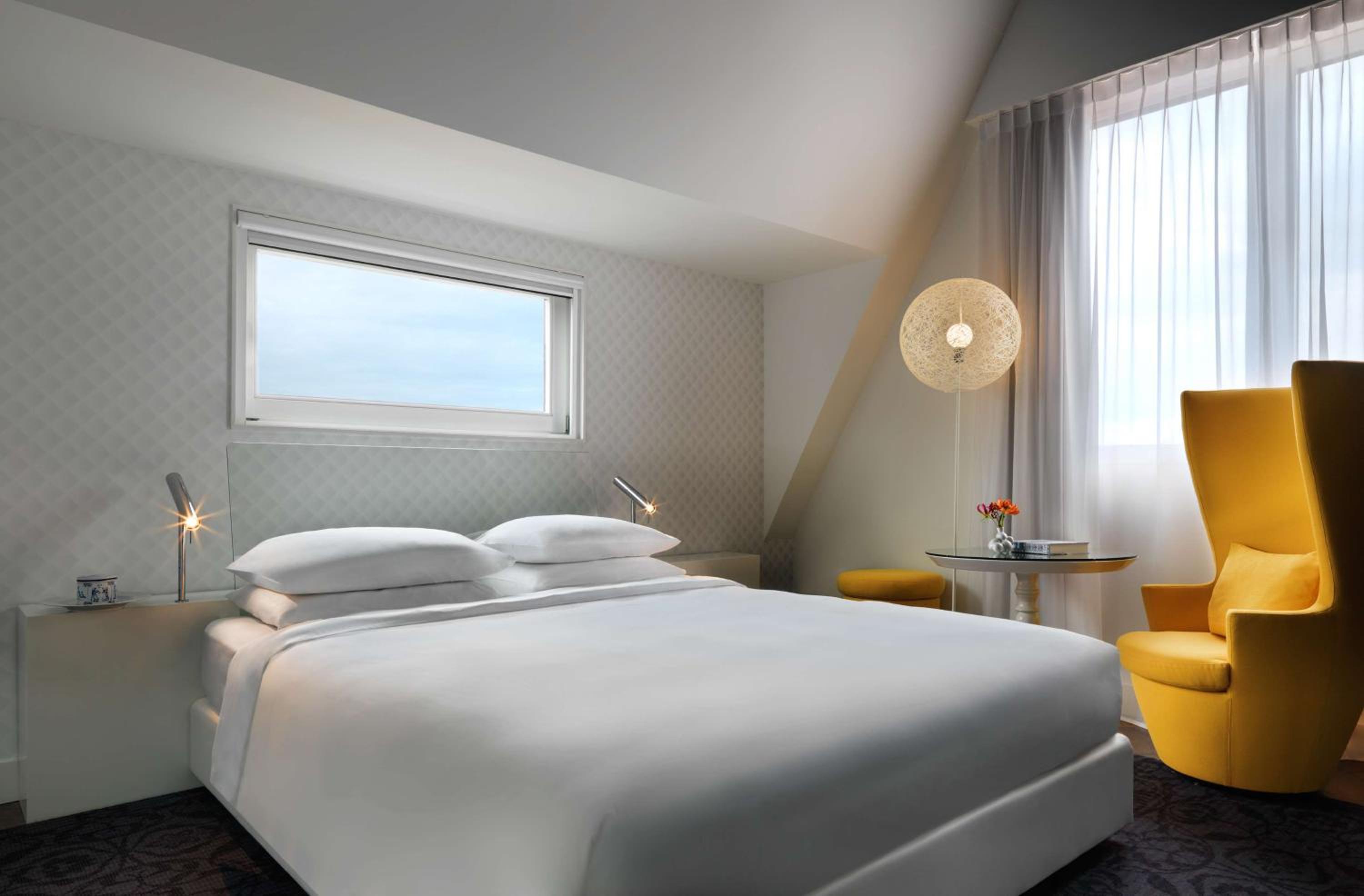 Andaz Suite