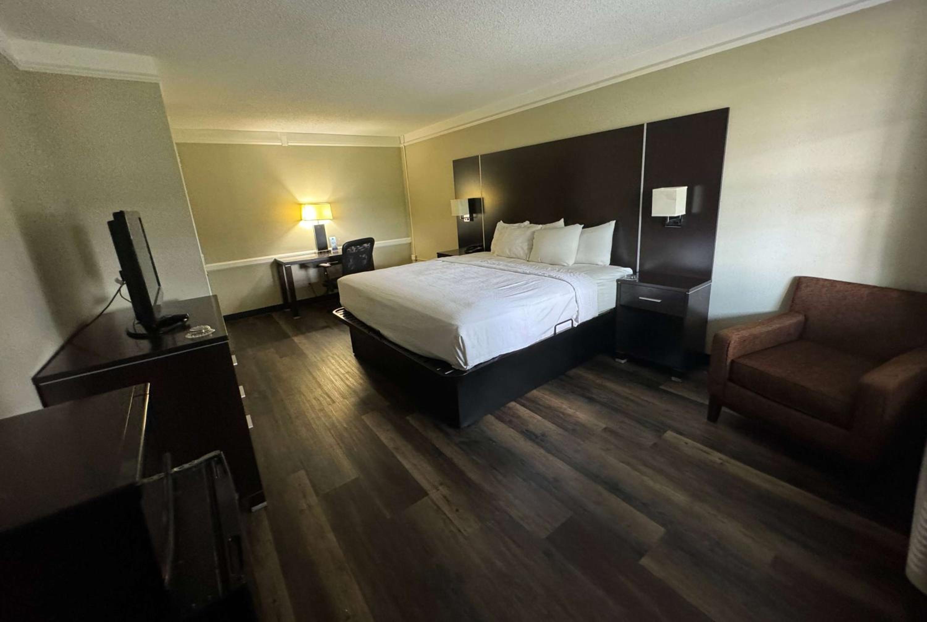King Room - Mobility Access/Non-Smoking