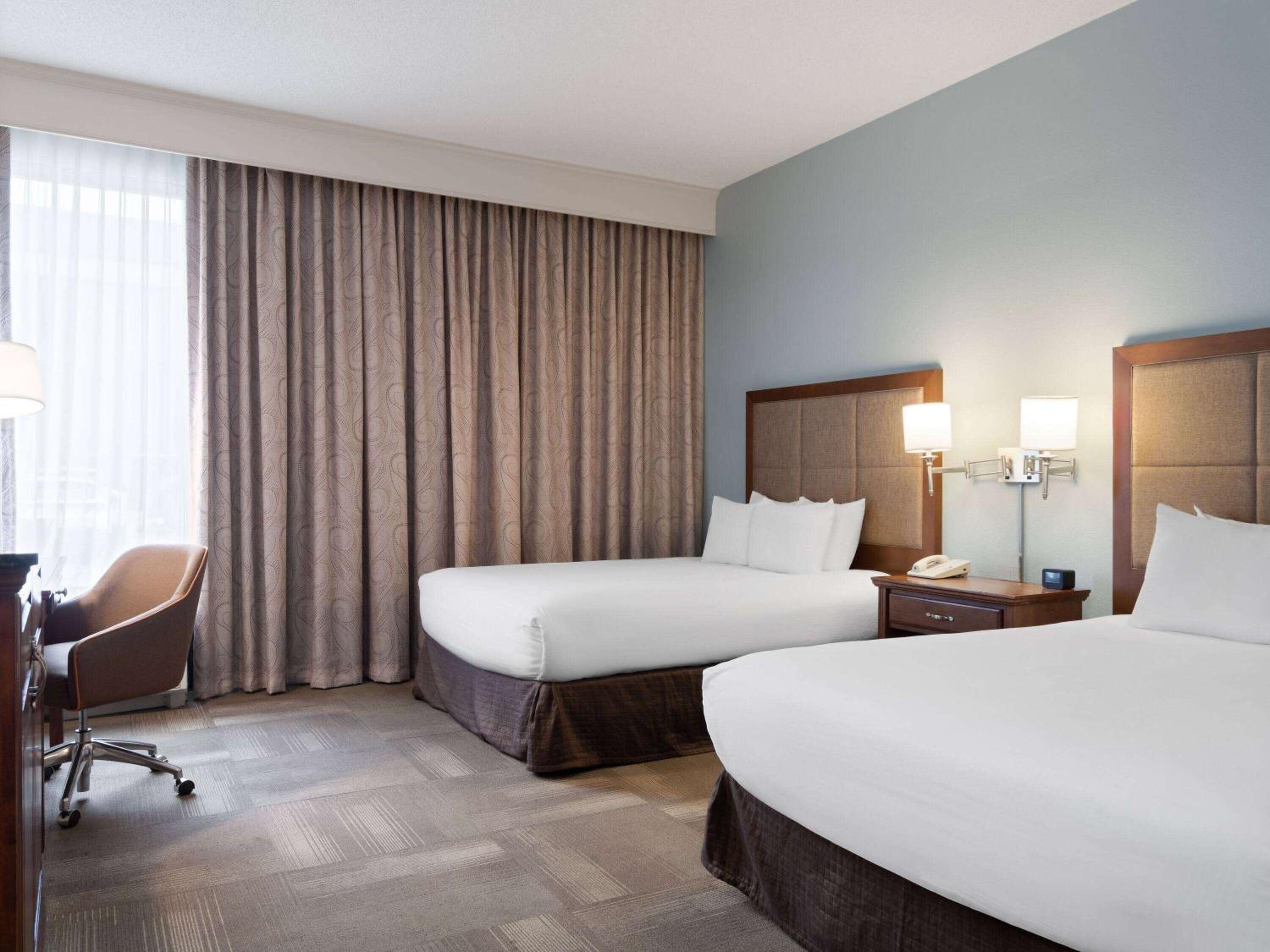 Queen Room with Two Queen Beds, Mobility Access and Roll-In shower, Non-Smoking photo 1