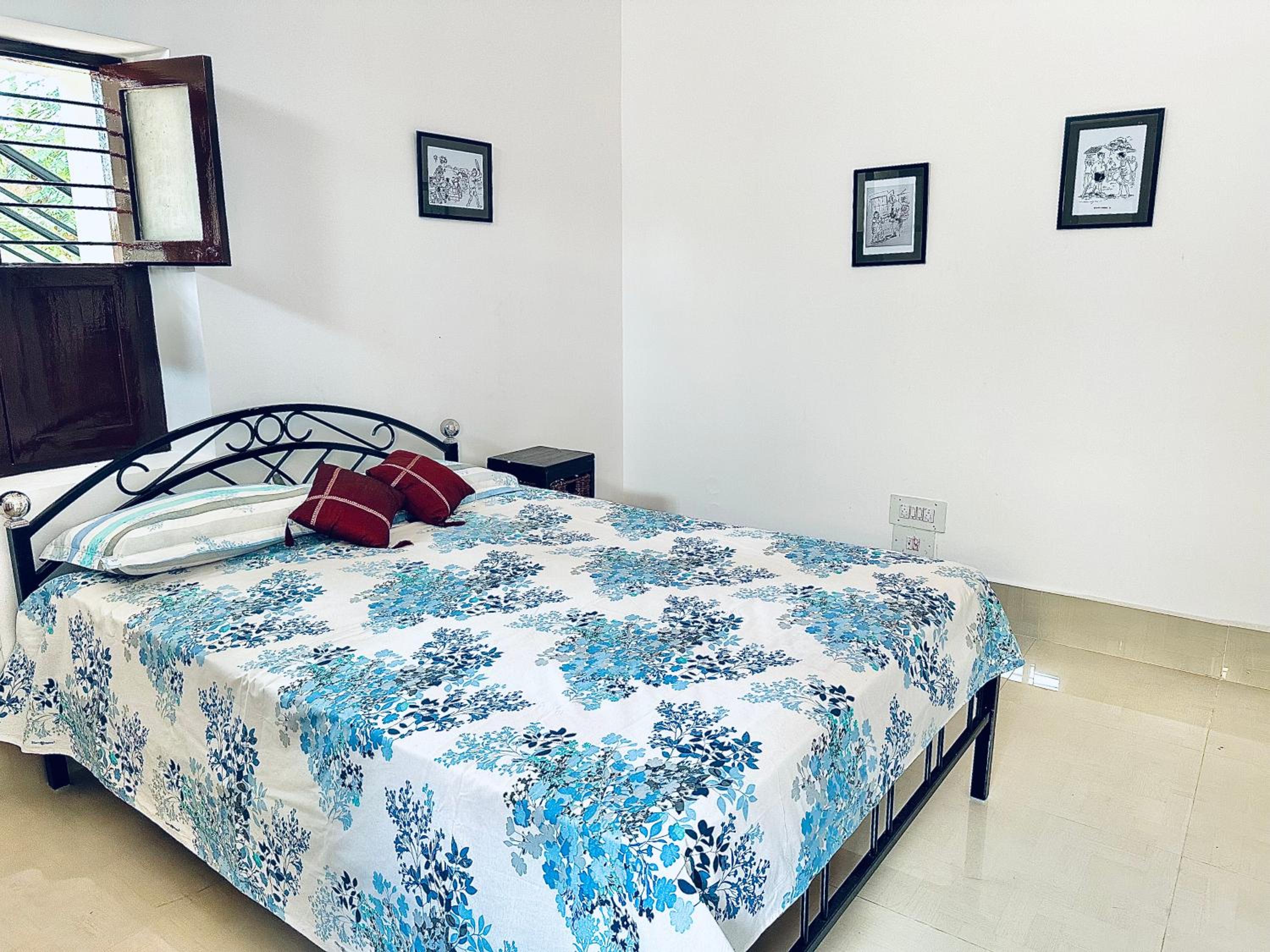 Double Room With Private Bathroom photo 1