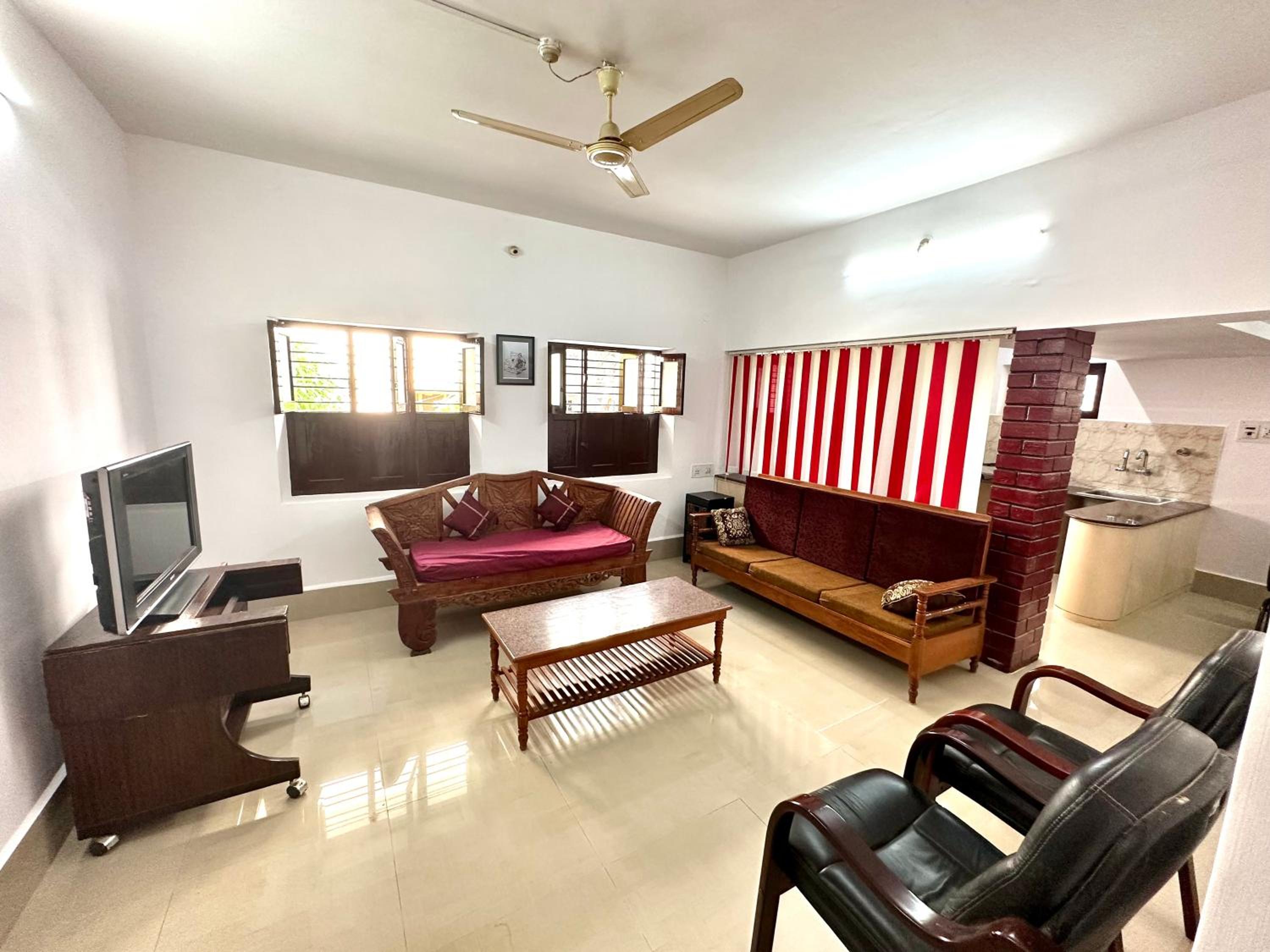 Double Room With Private Bathroom photo 2
