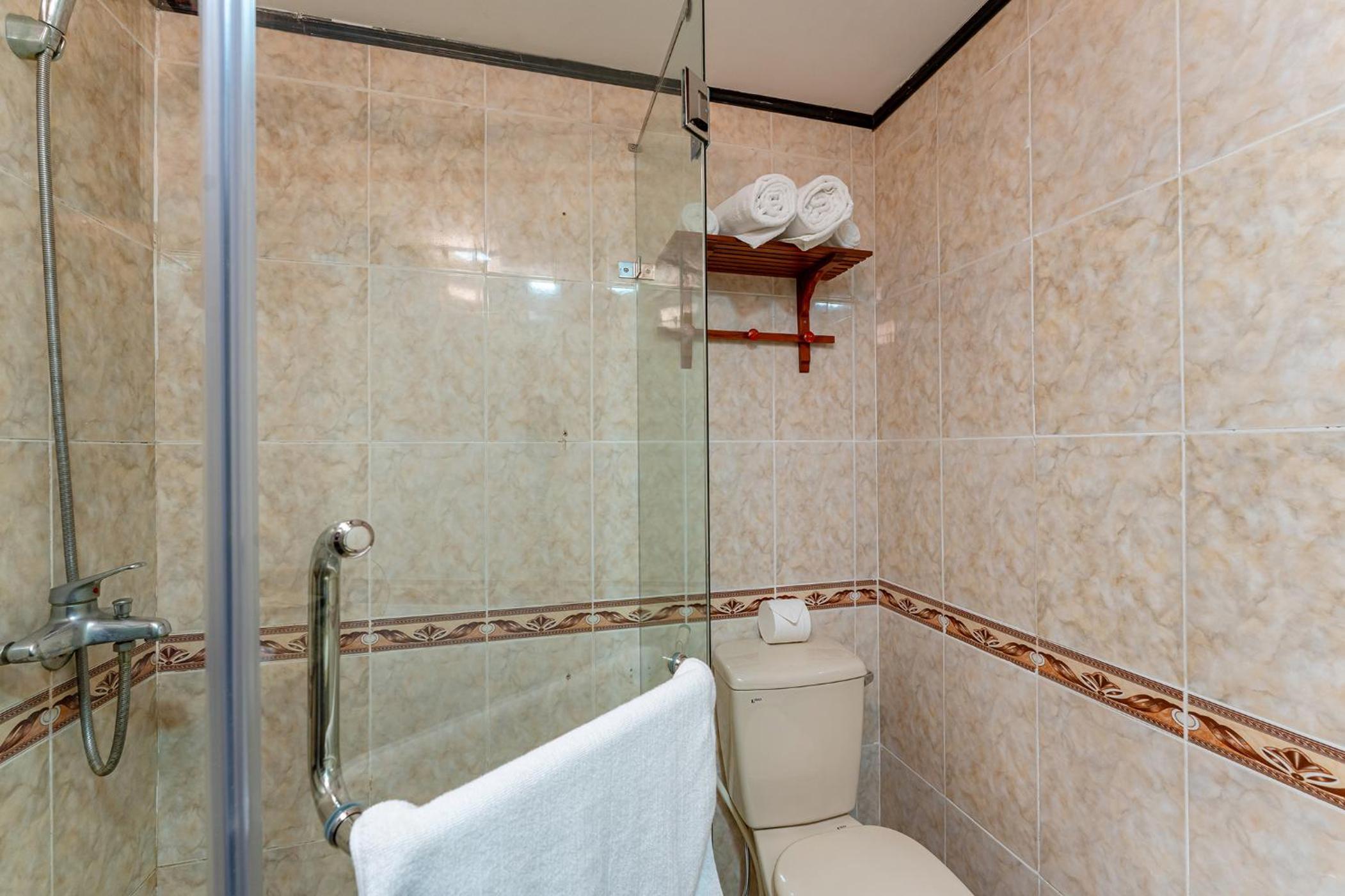 Standard Double Room - Photo 2