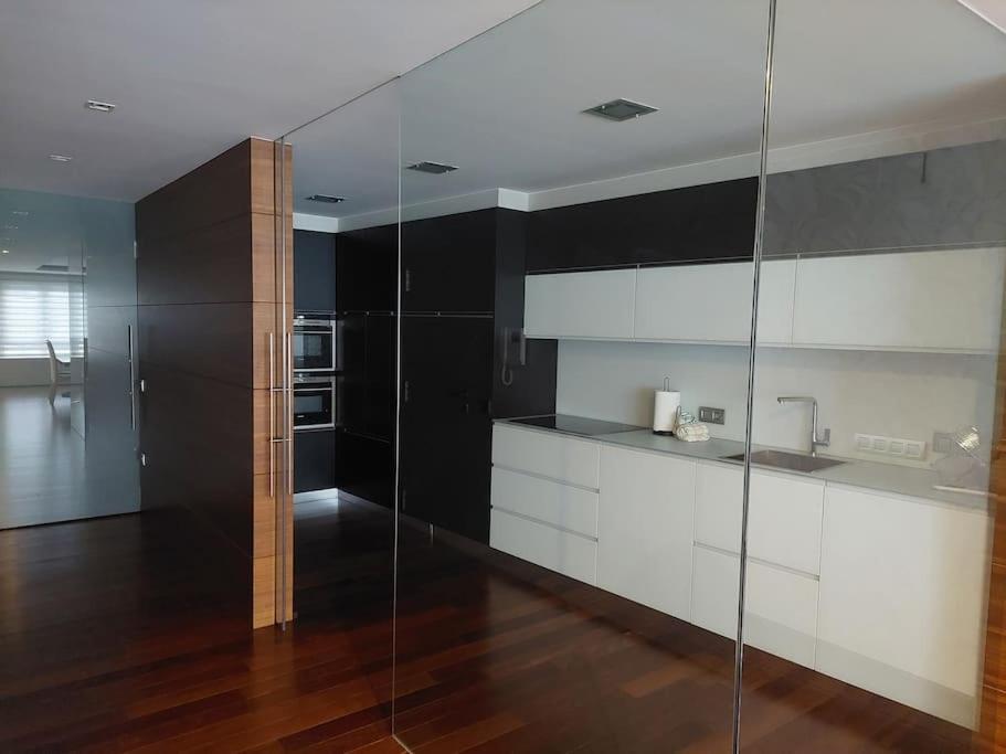 Two-Bedroom Apartment photo 2