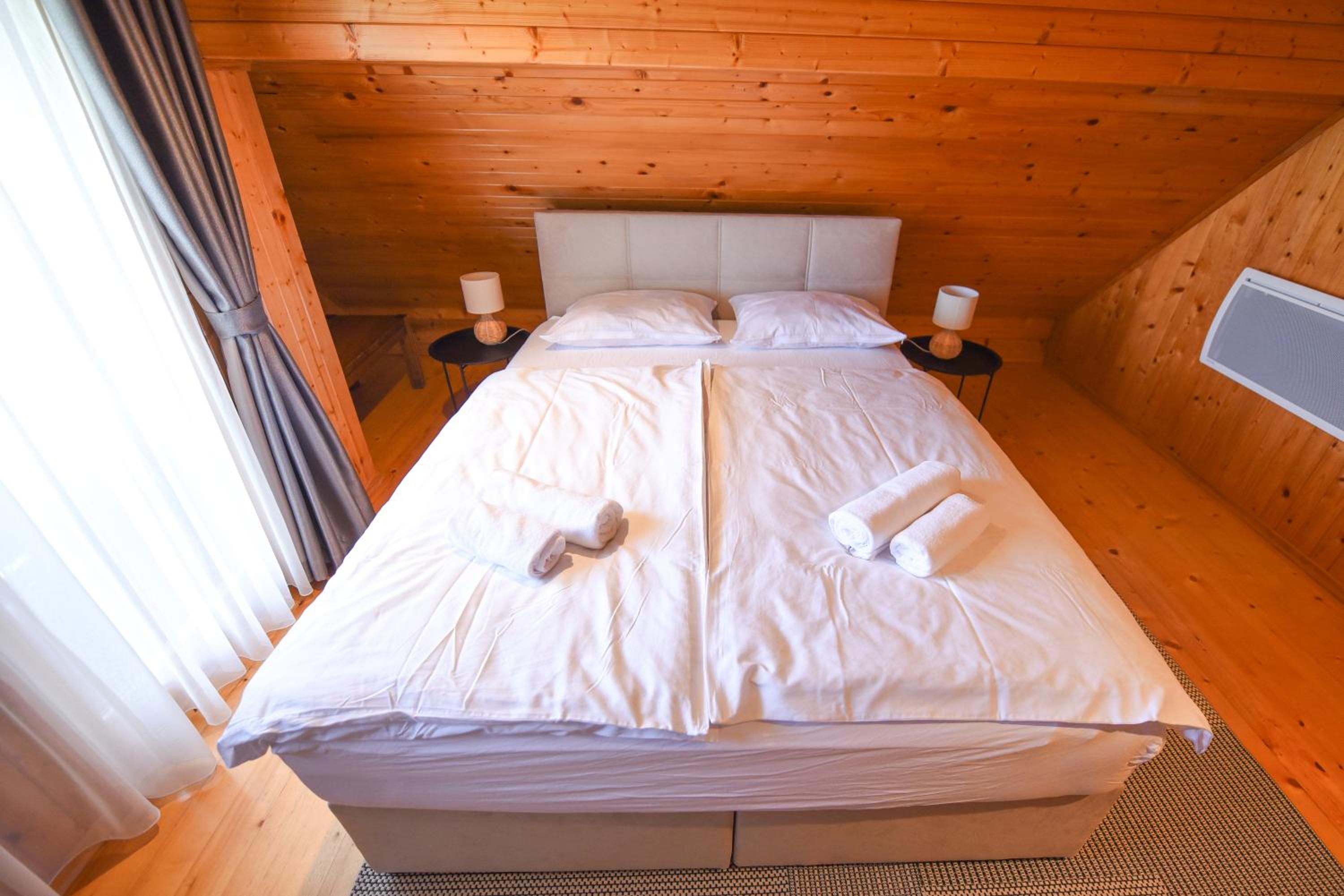 One-Bedroom House photo 2