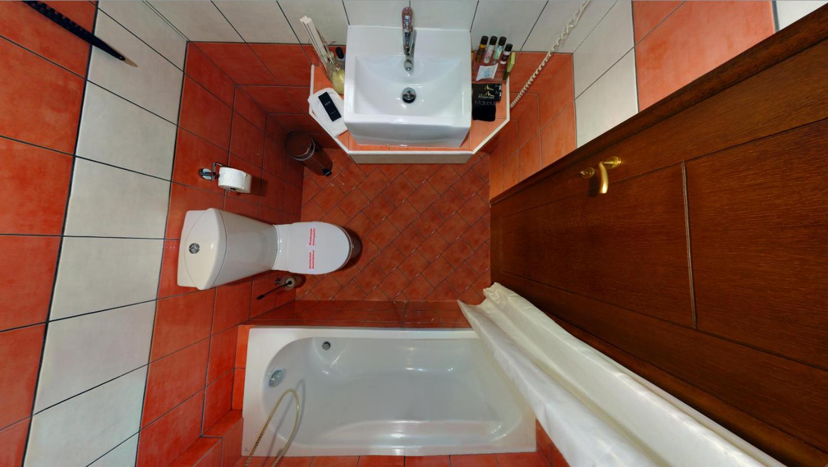 Superior Double or Twin Room - Photo 15