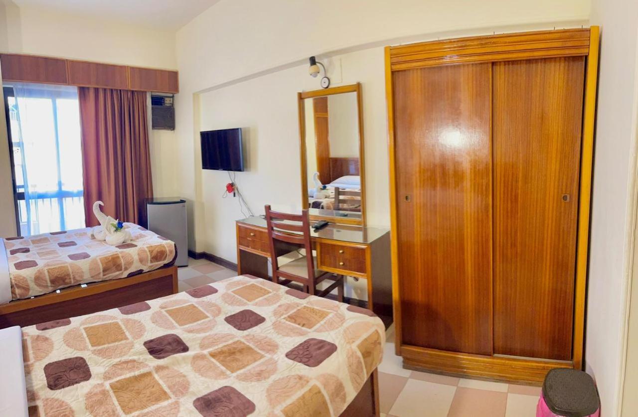 Deluxe Twin Room photo 2