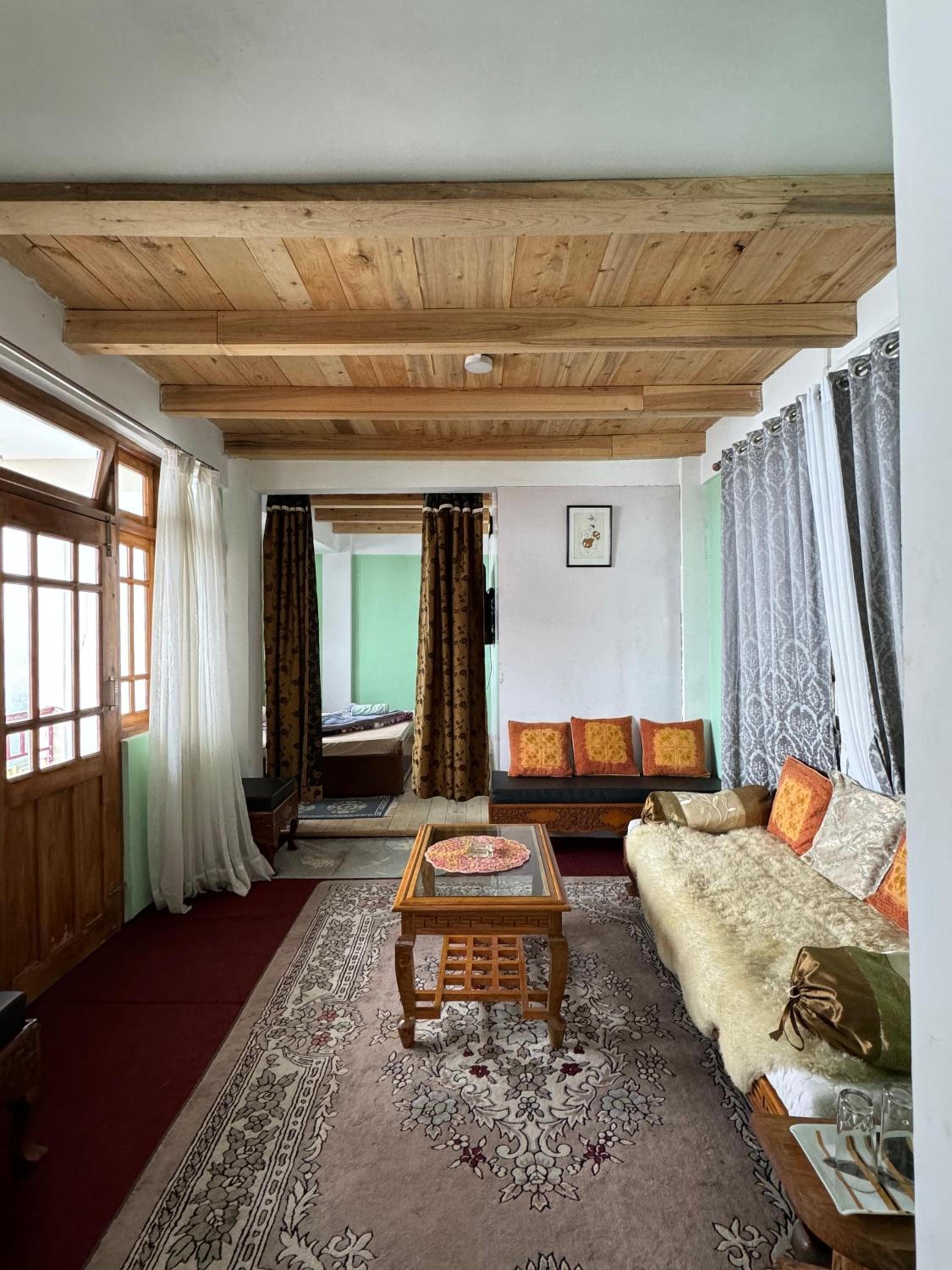 Deluxe Double Room with Balcony photo 1