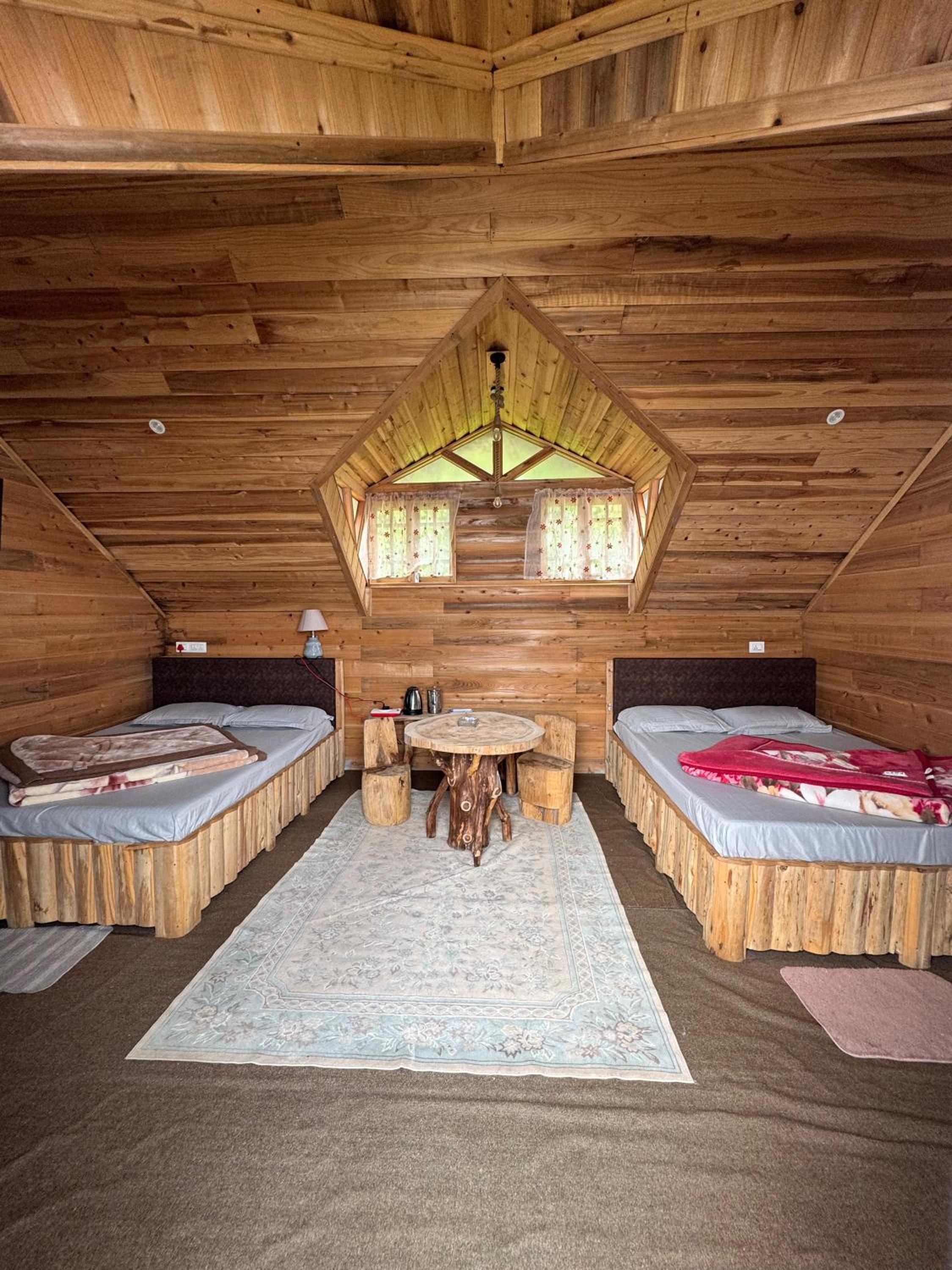 Deluxe Family Suite photo 2