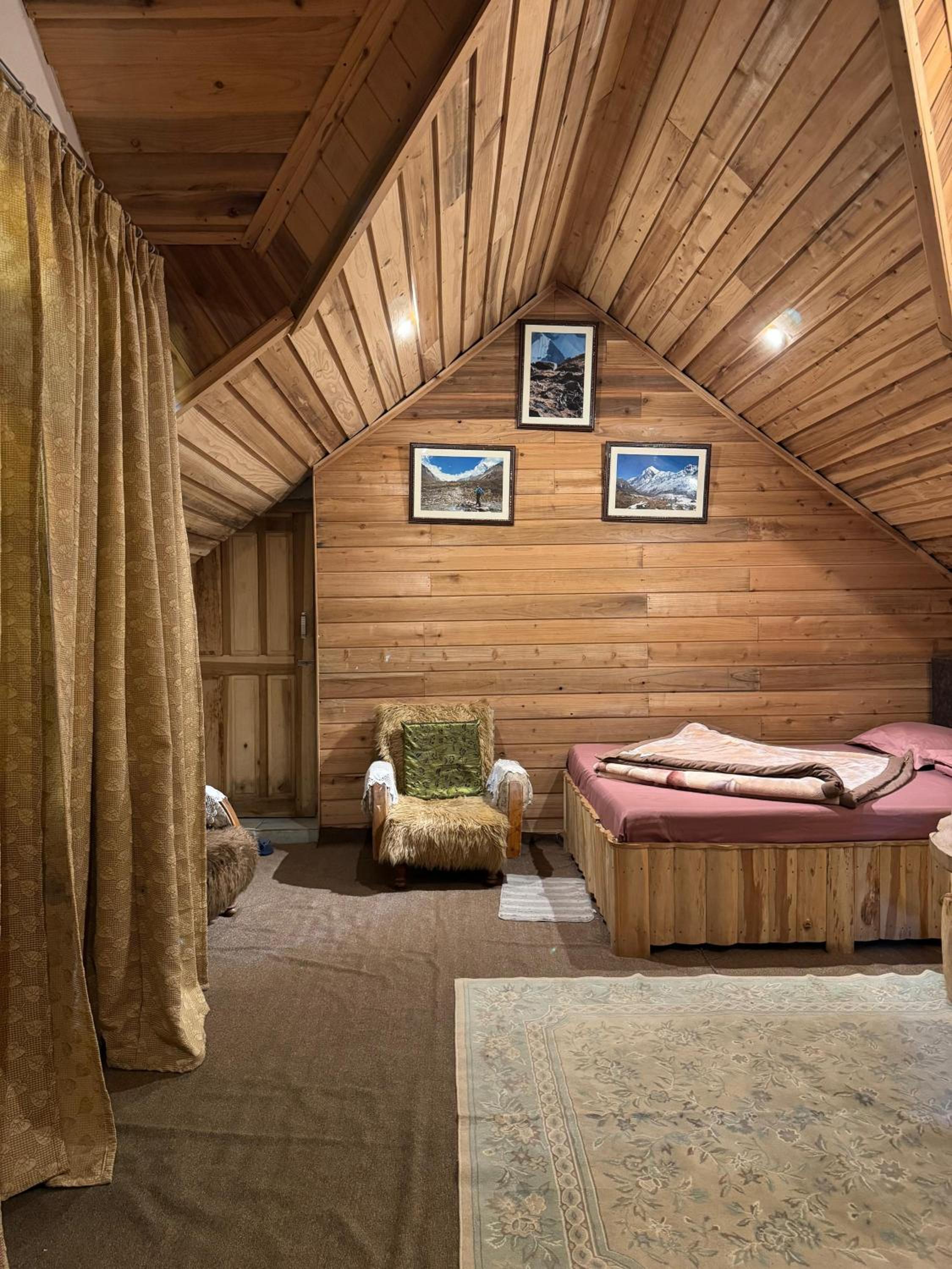 Deluxe Family Suite photo 1