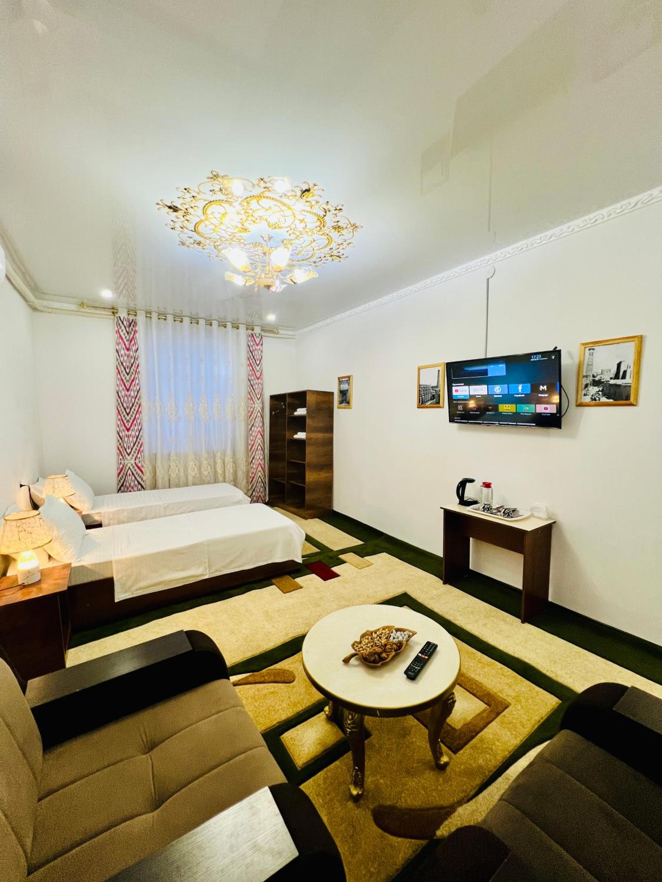Deluxe Twin Room photo 3